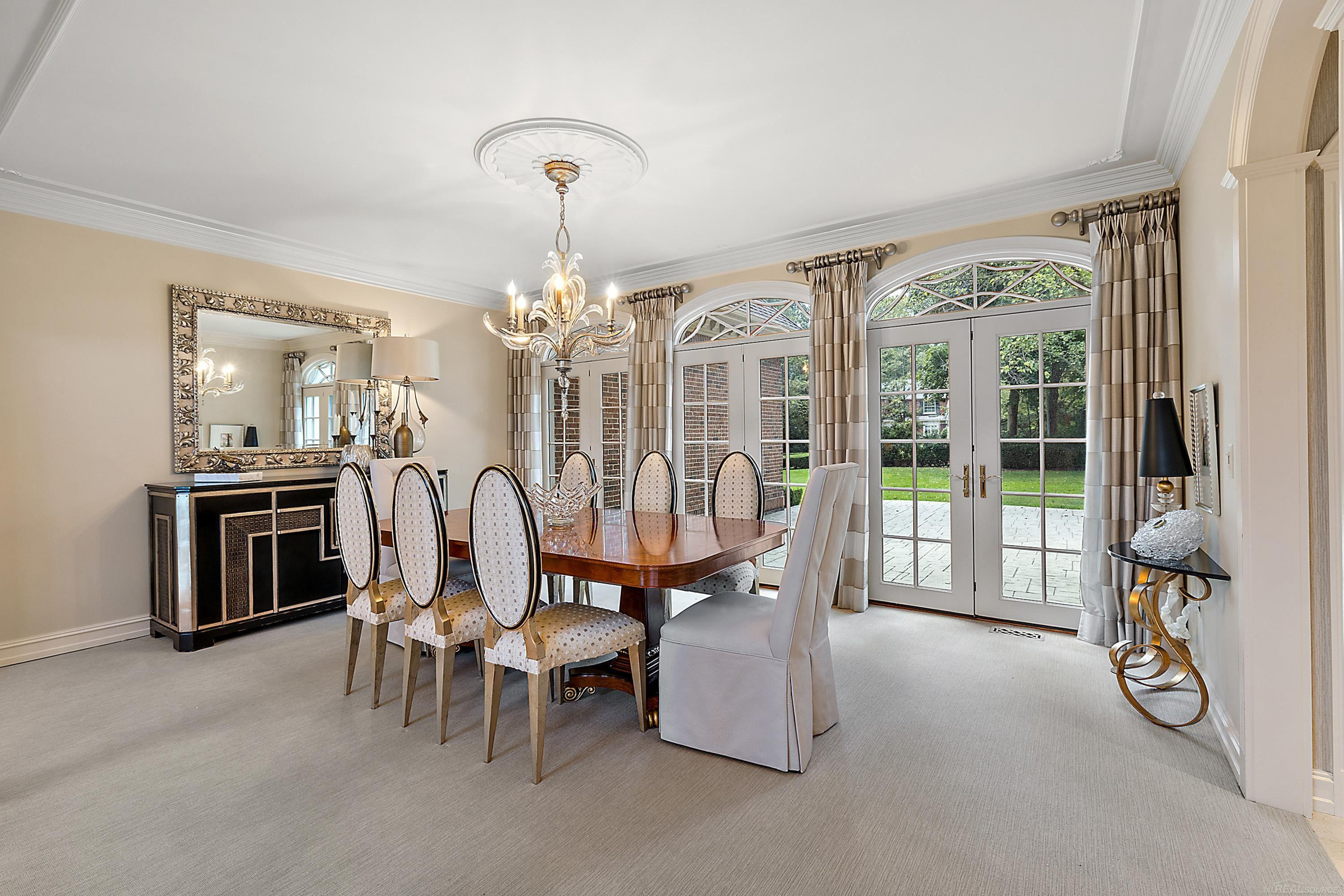 555 Lake Shore Road, Grosse Pointe Shores, MI 48236 — Photo 11