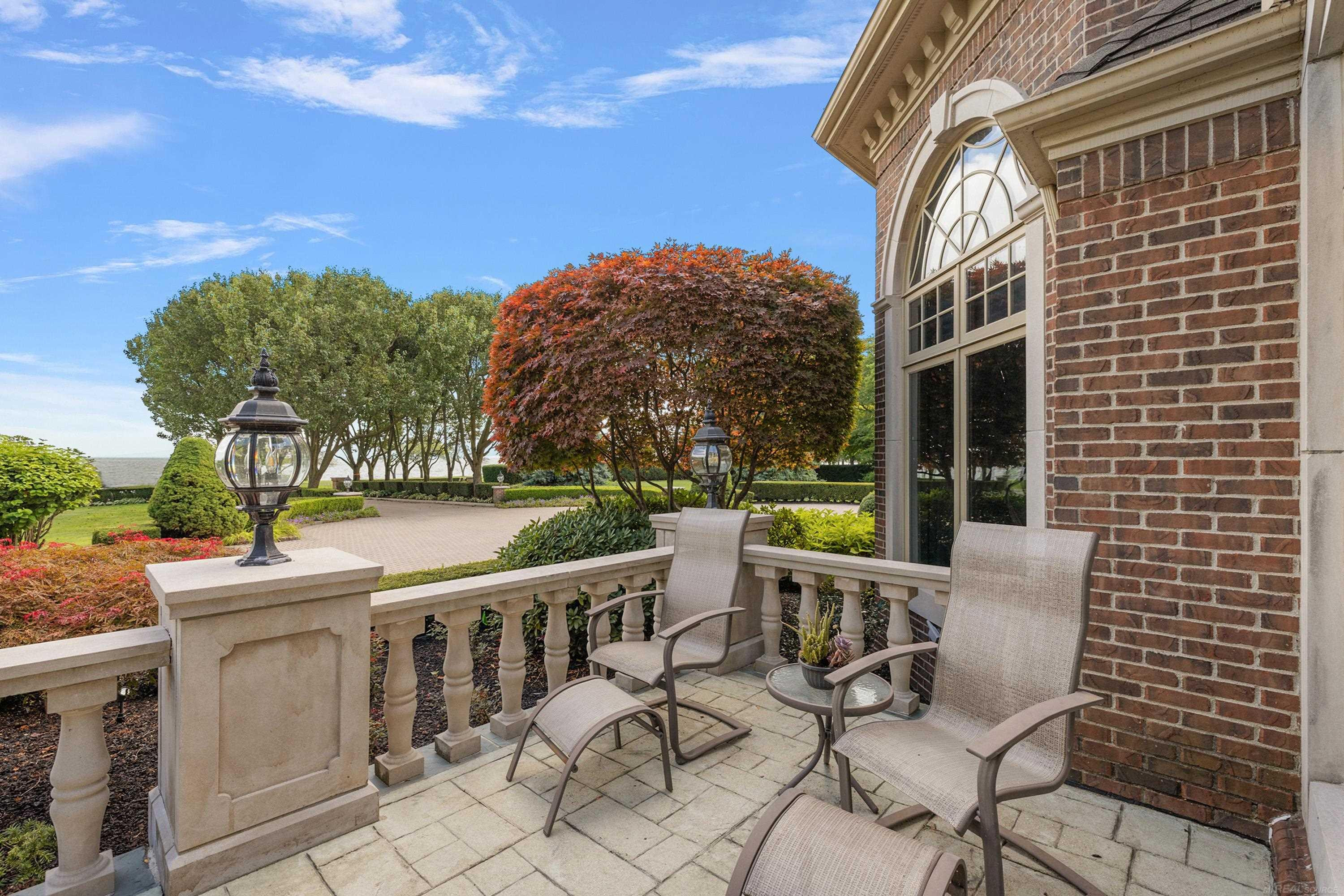 555 Lake Shore Road, Grosse Pointe Shores, MI 48236 — Photo 24