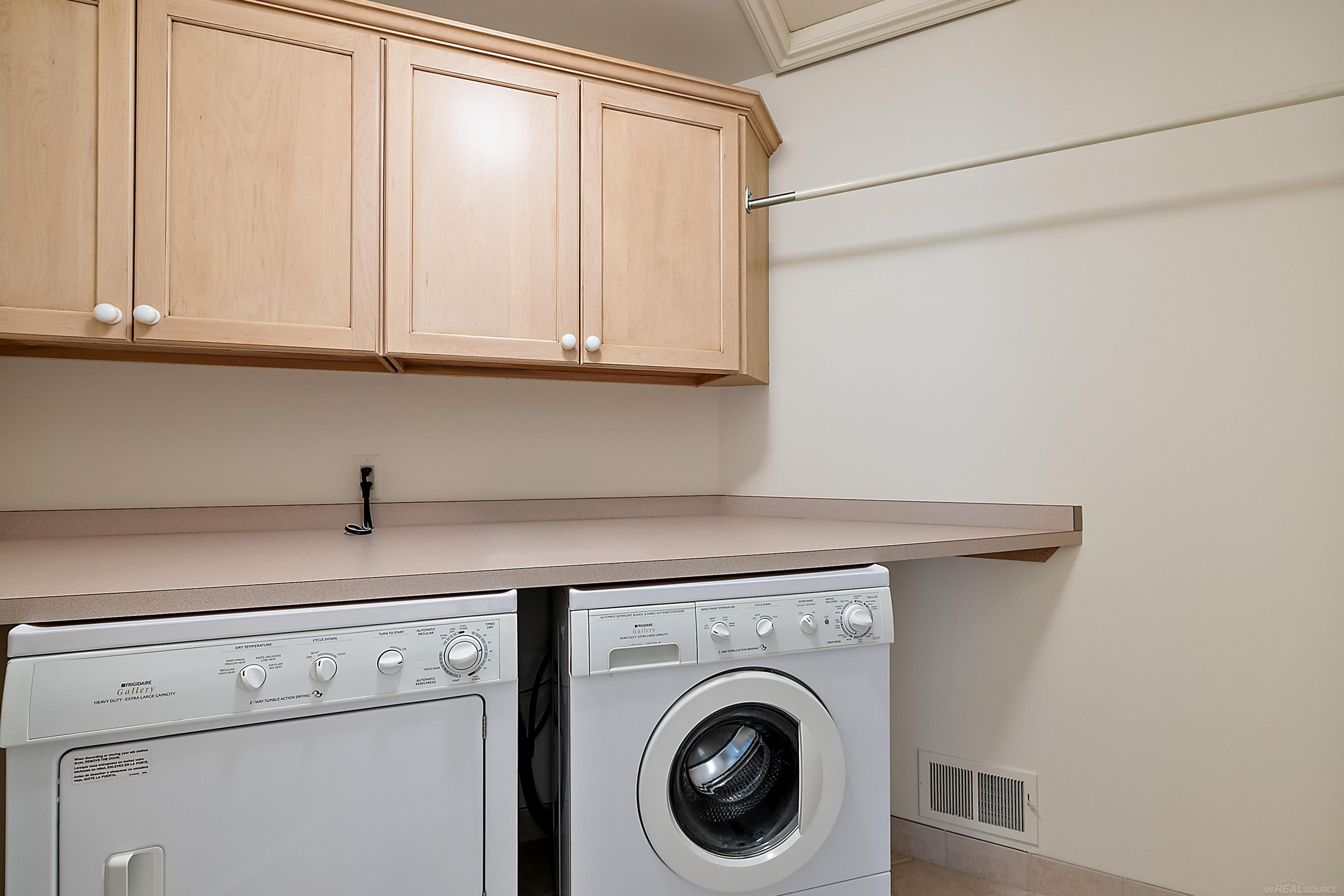 555 Lake Shore Road, Grosse Pointe Shores, MI 48236 — Photo 53