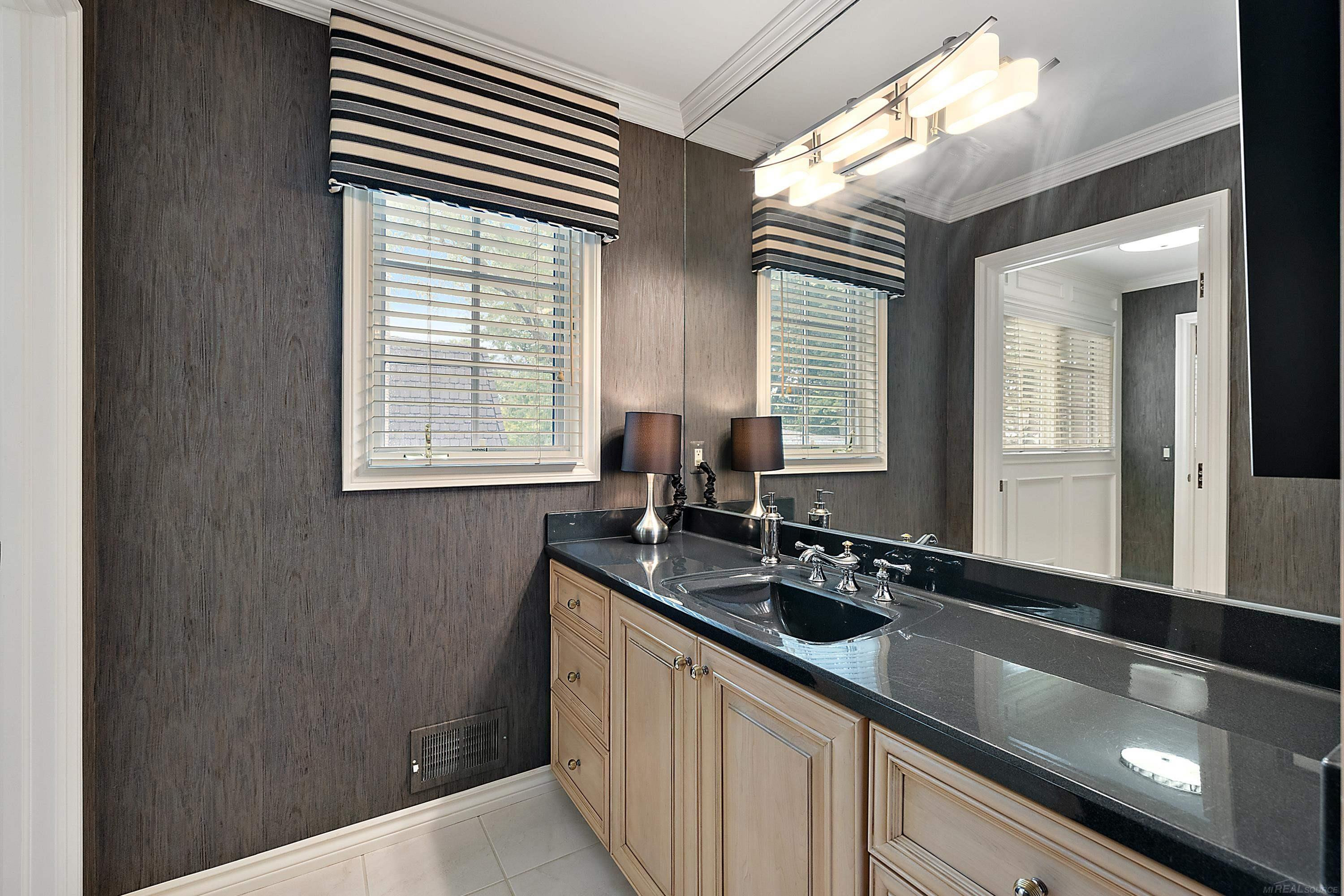 555 Lake Shore Road, Grosse Pointe Shores, MI 48236 — Photo 59