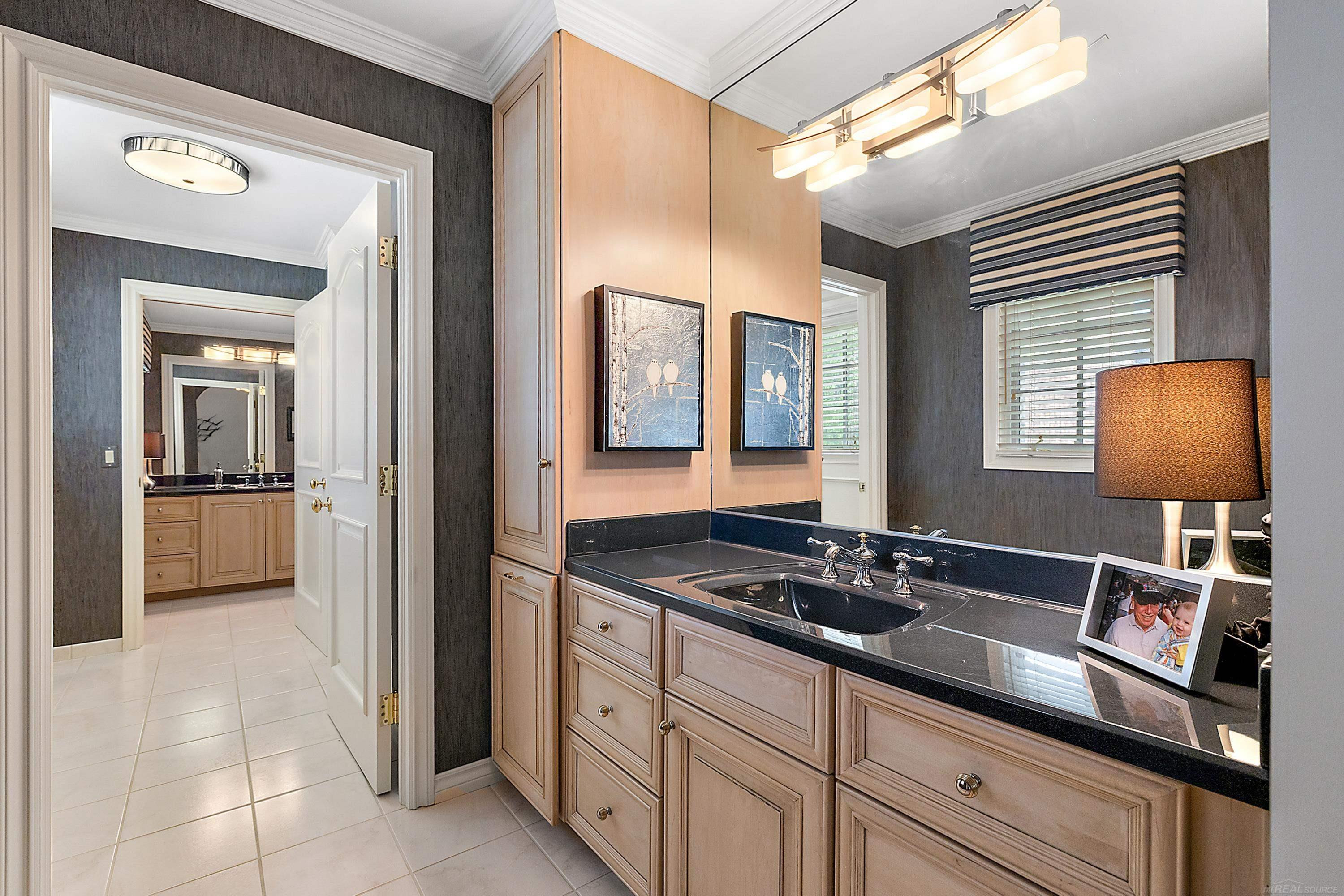 555 Lake Shore Road, Grosse Pointe Shores, MI 48236 — Photo 61