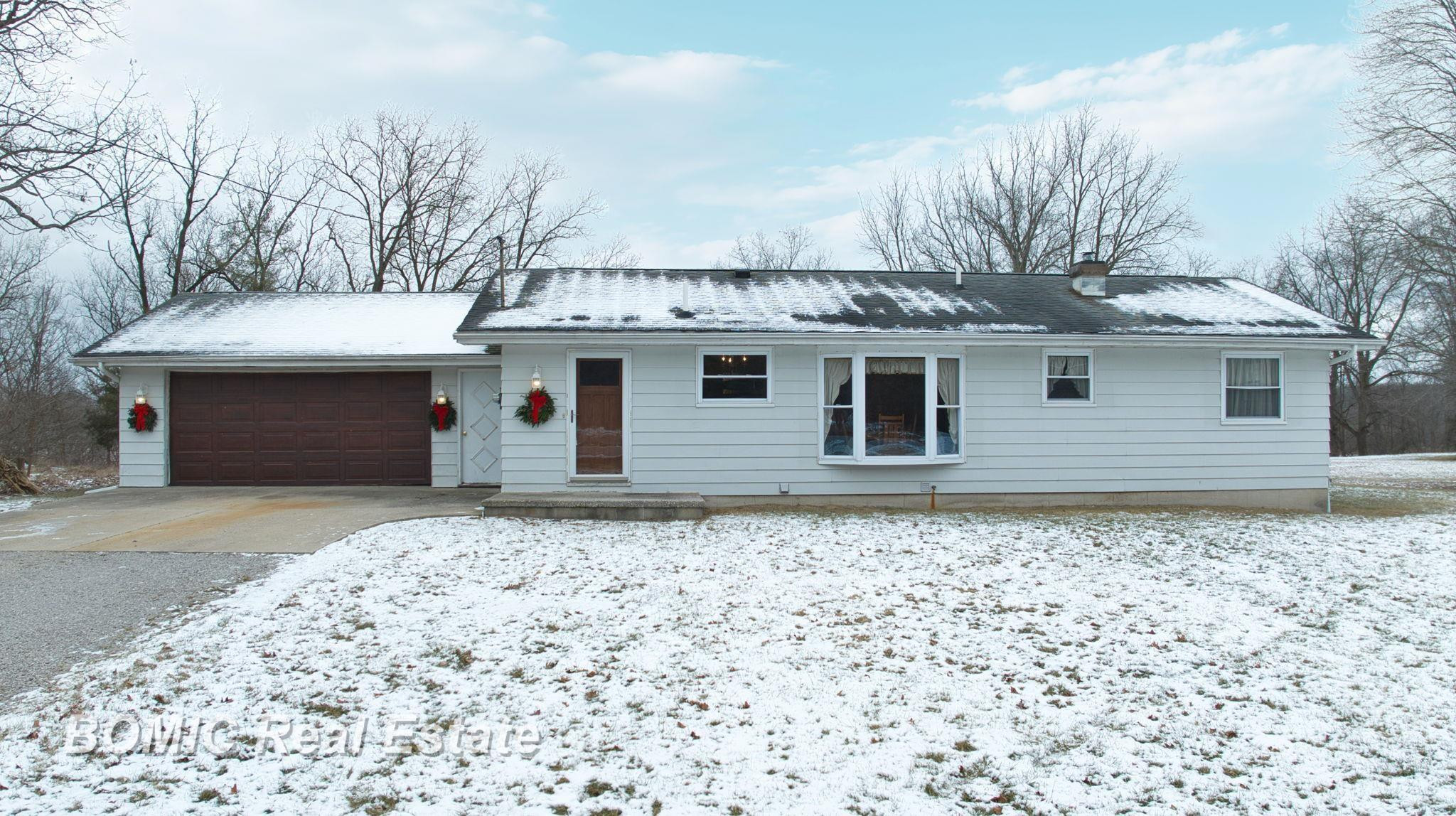13355 S Seymour Road, Montrose, MI 48457 — front exterior