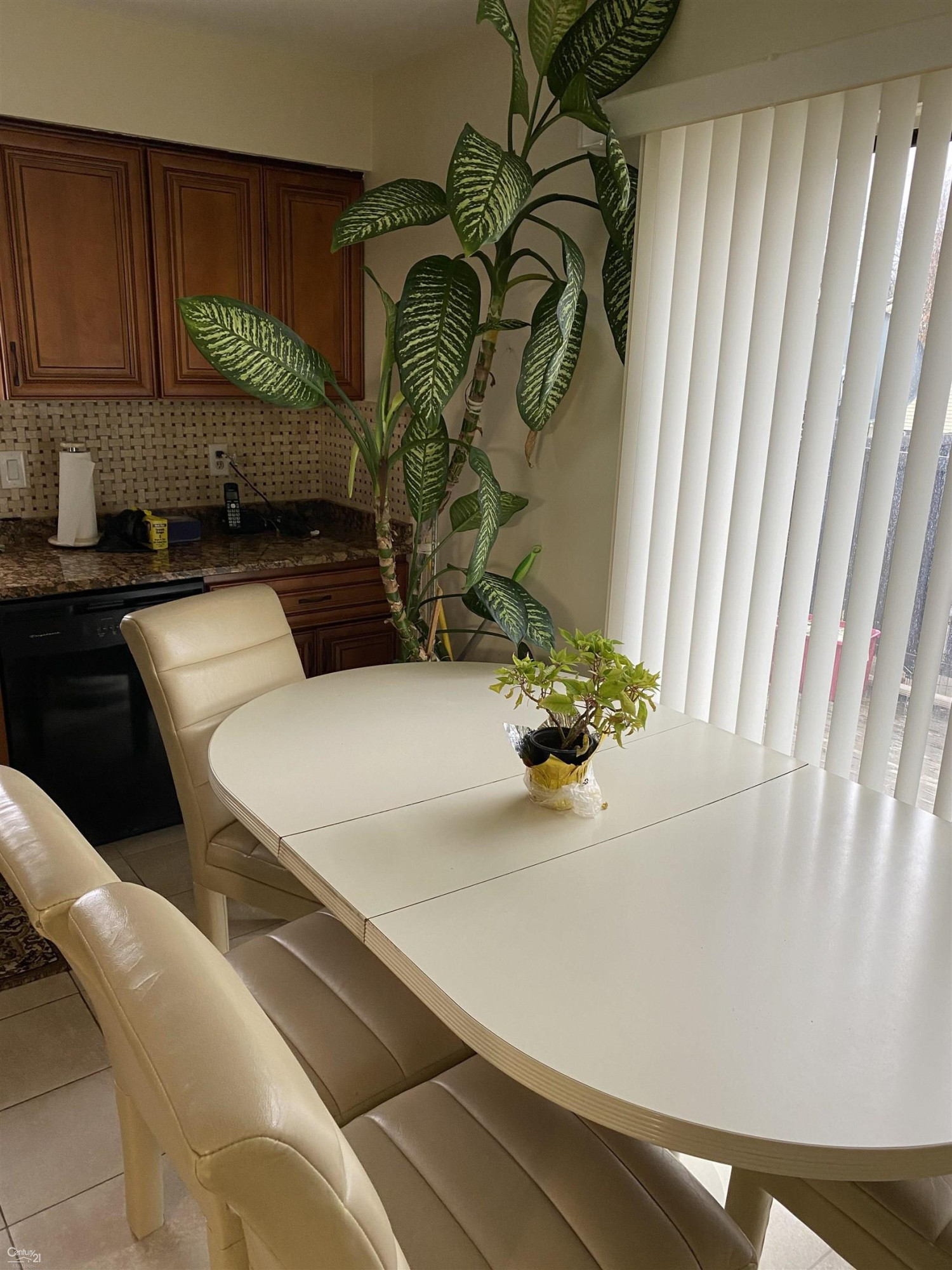2994 Roundtree Drive, Troy, MI 48083 — Photo 9