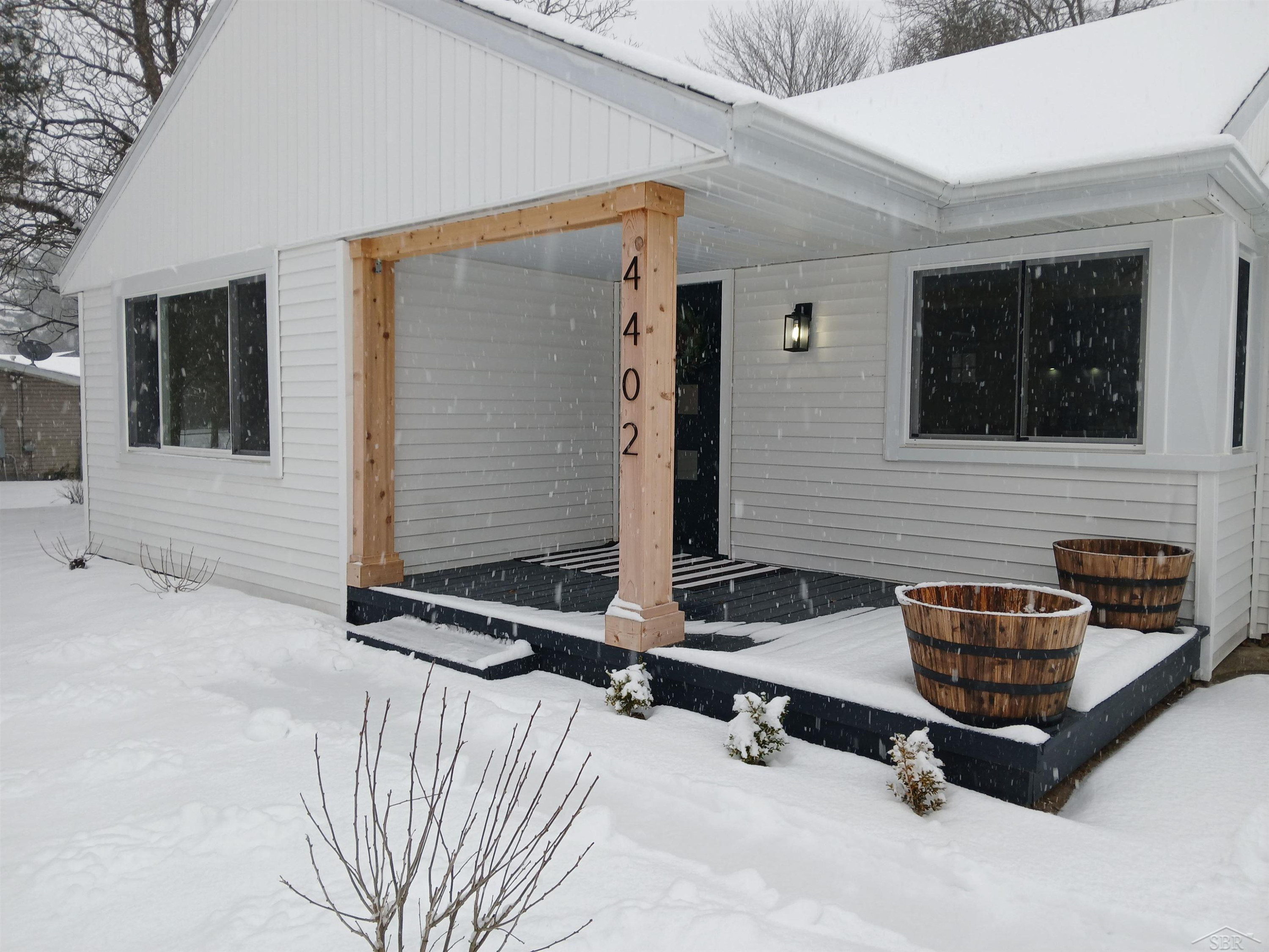4402 Stello Road, Saginaw, MI 48609 — front exterior