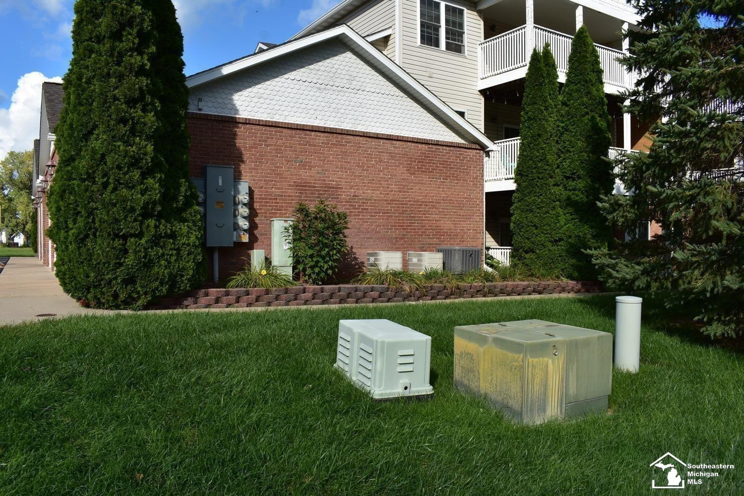 201 Cherry Lane, Milan, MI 48160 — Photo 17