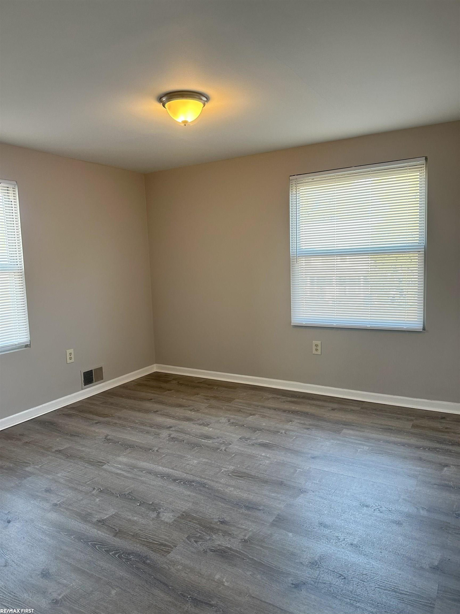 201 N Summit Street, Ypsilanti, MI 48197 — Photo 7