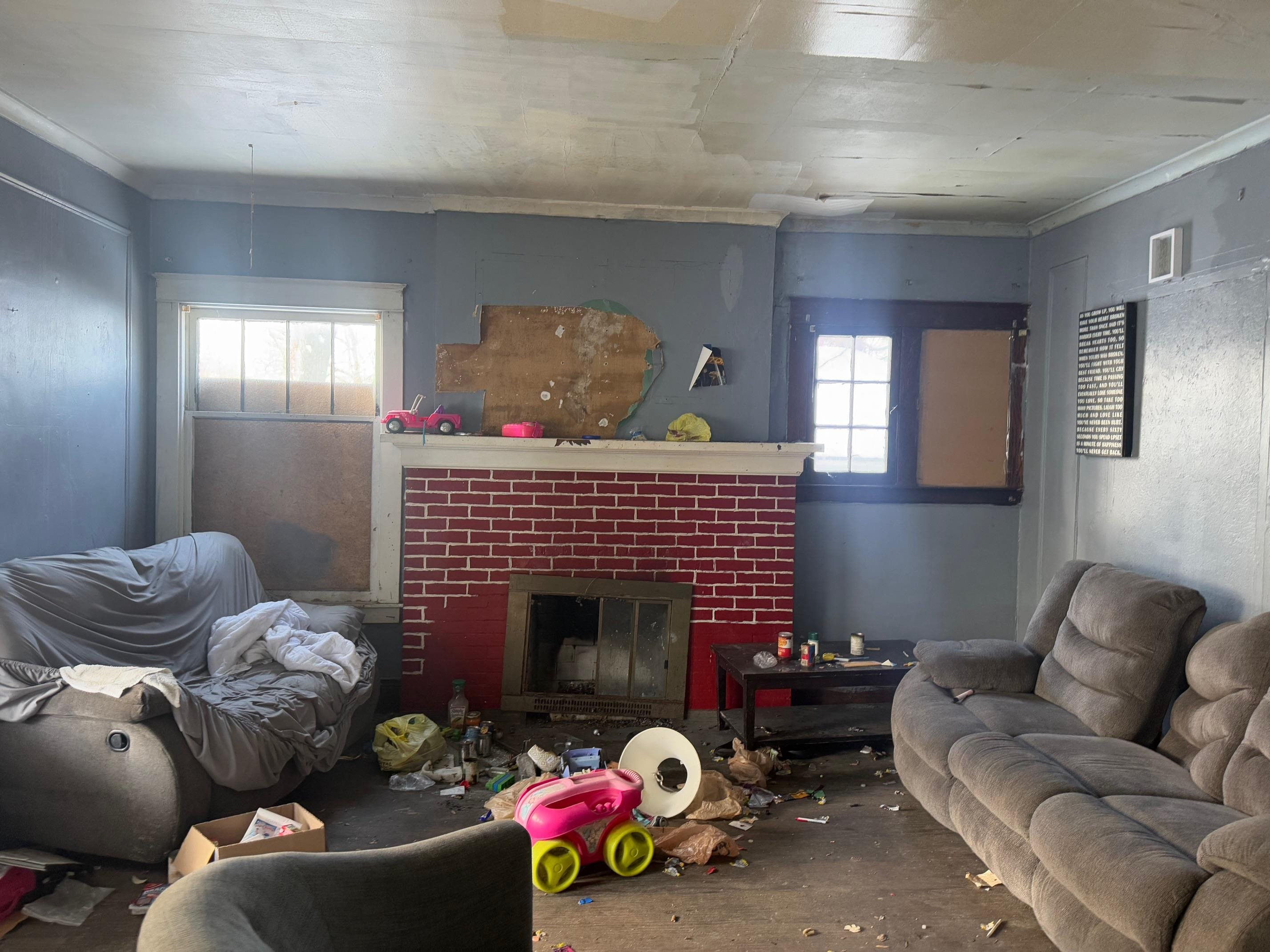915 Burt Street, Saginaw, MI 48607 — Photo 4