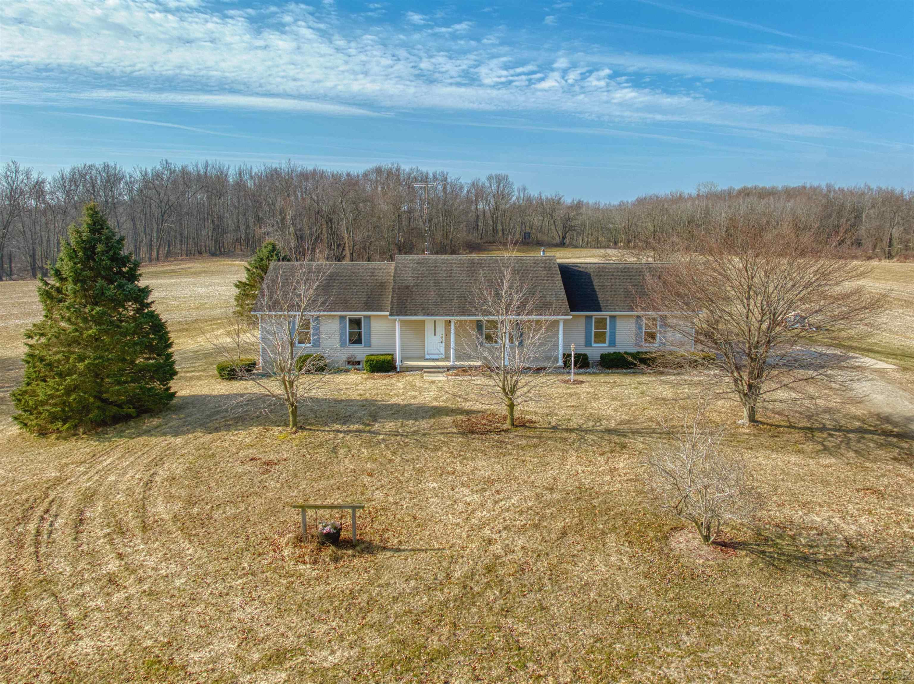 12533 US 223, Manitou Beach, MI 49253 — Photo 3