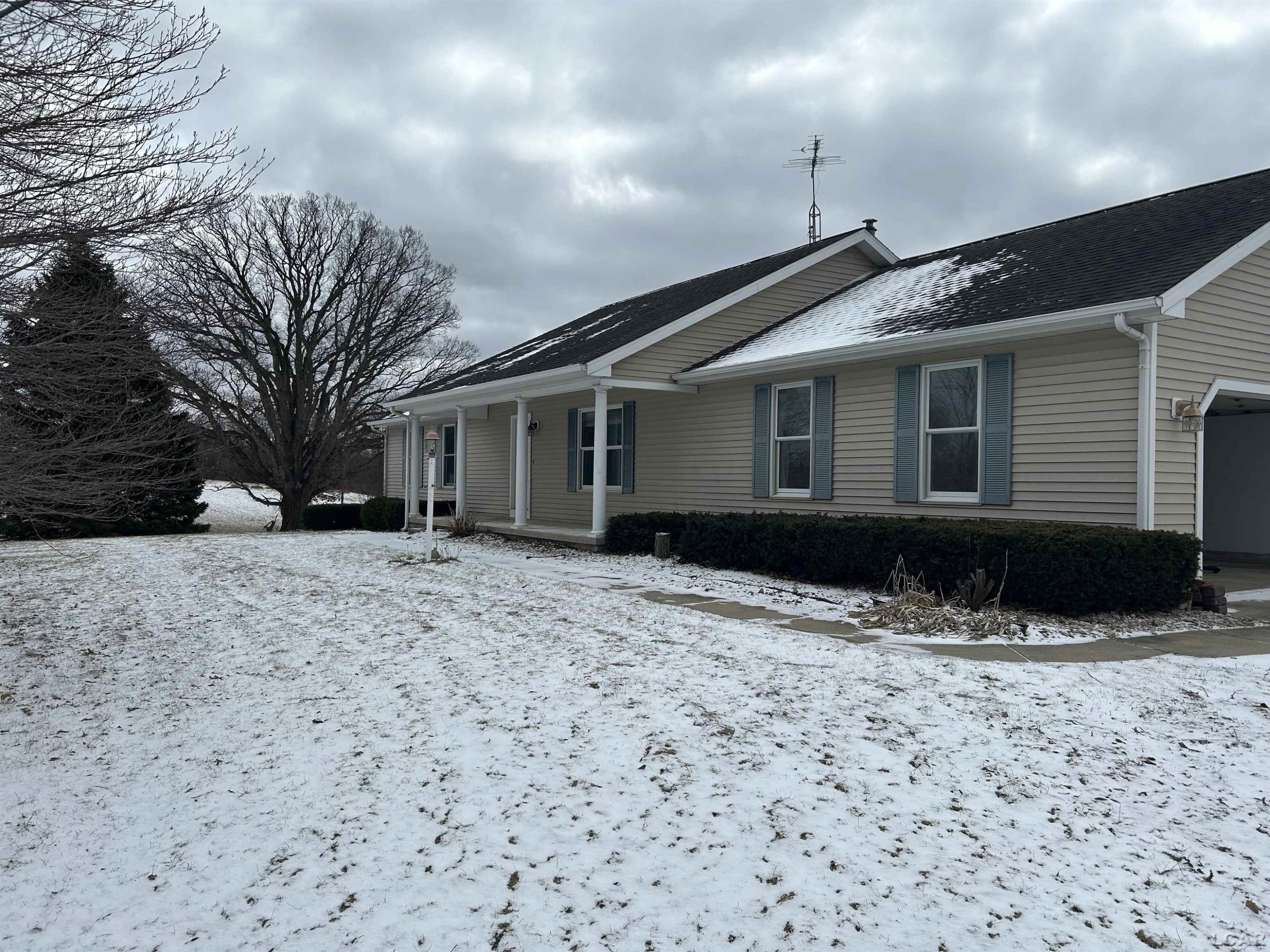 12533 US 223, Manitou Beach, MI 49253 — Photo 6