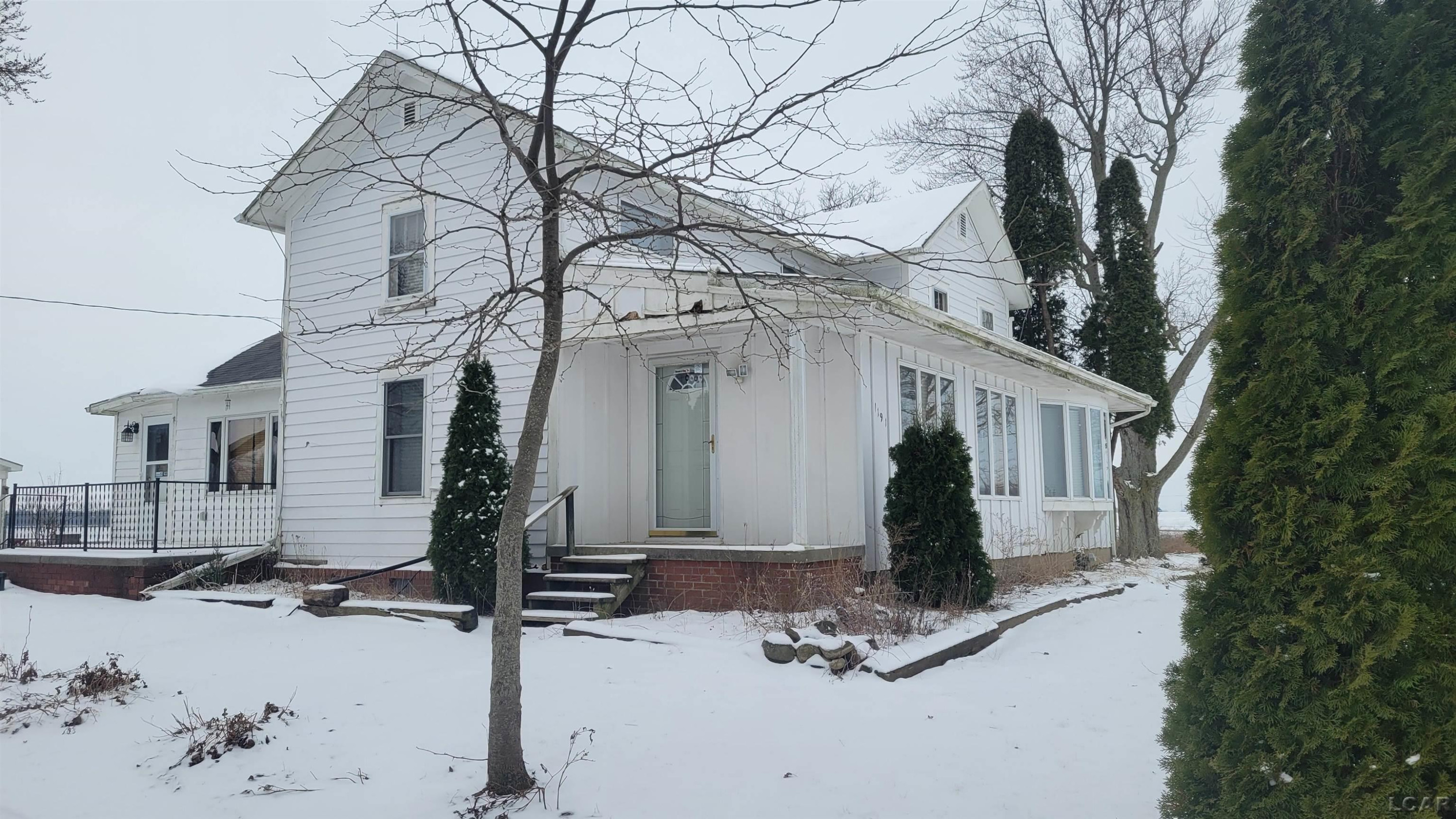 7191 W Weston Road, Morenci, MI 49256 — front exterior