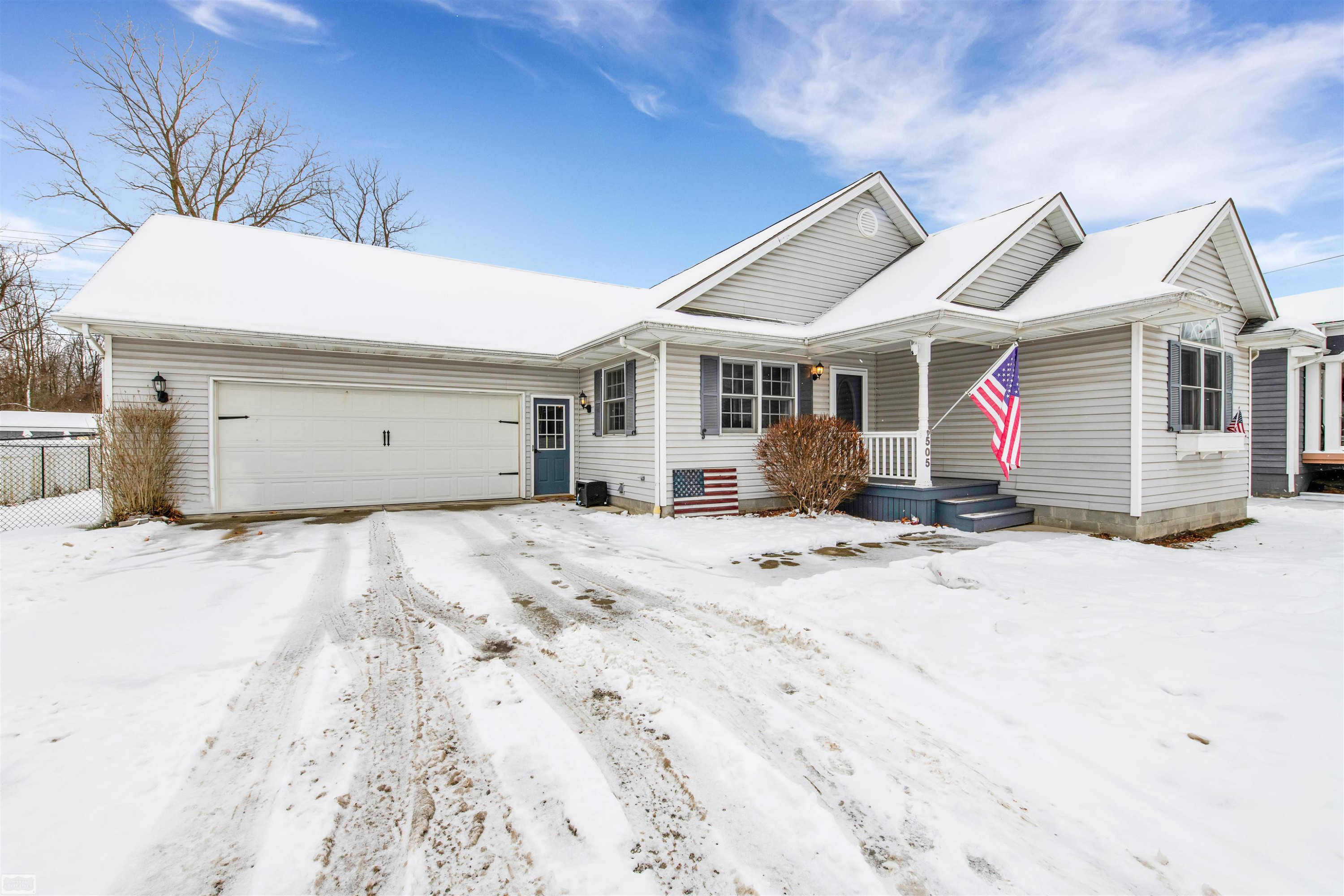 505 S Main Street, Capac, MI 48014 — Photo 2