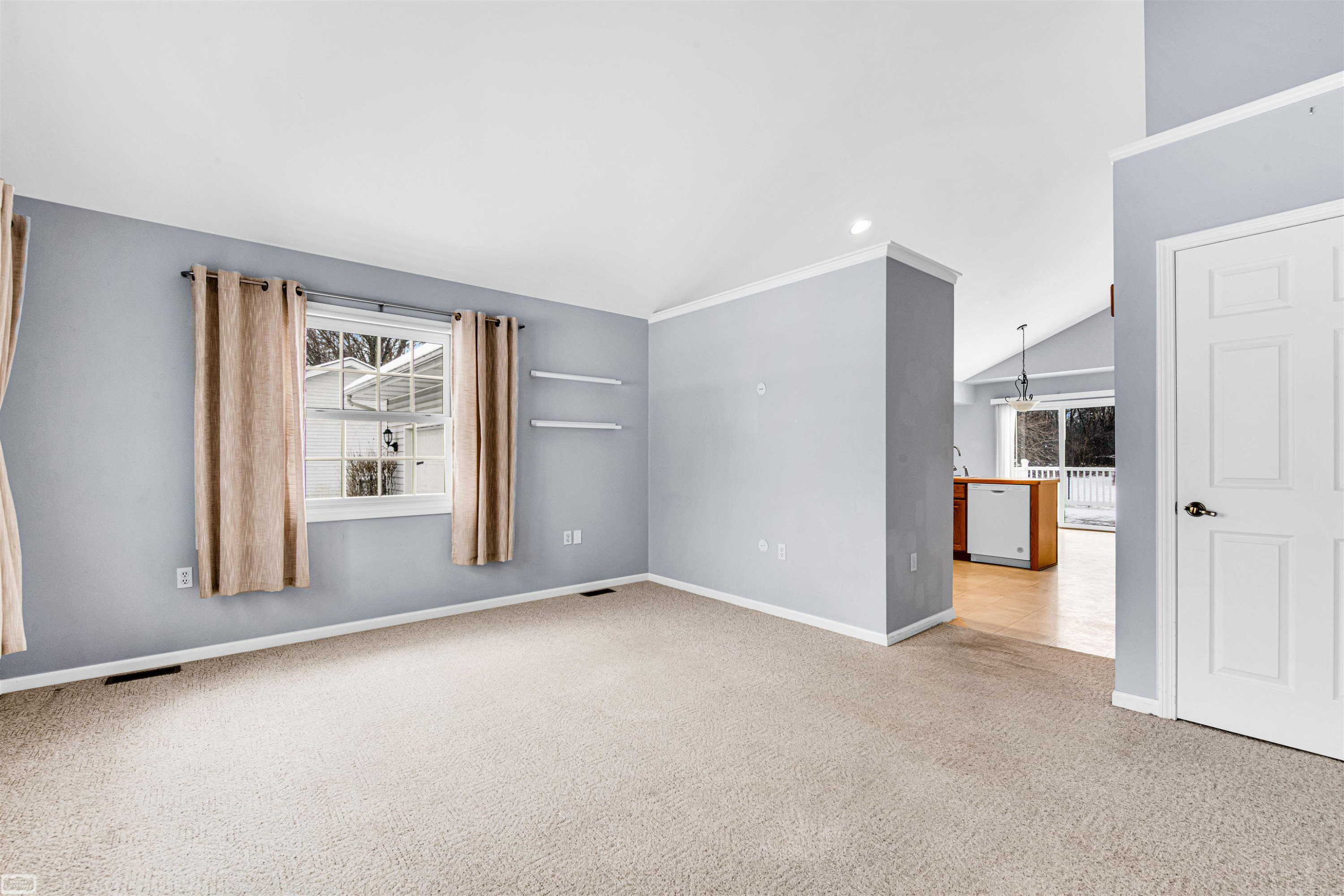 505 S Main Street, Capac, MI 48014 — Photo 6