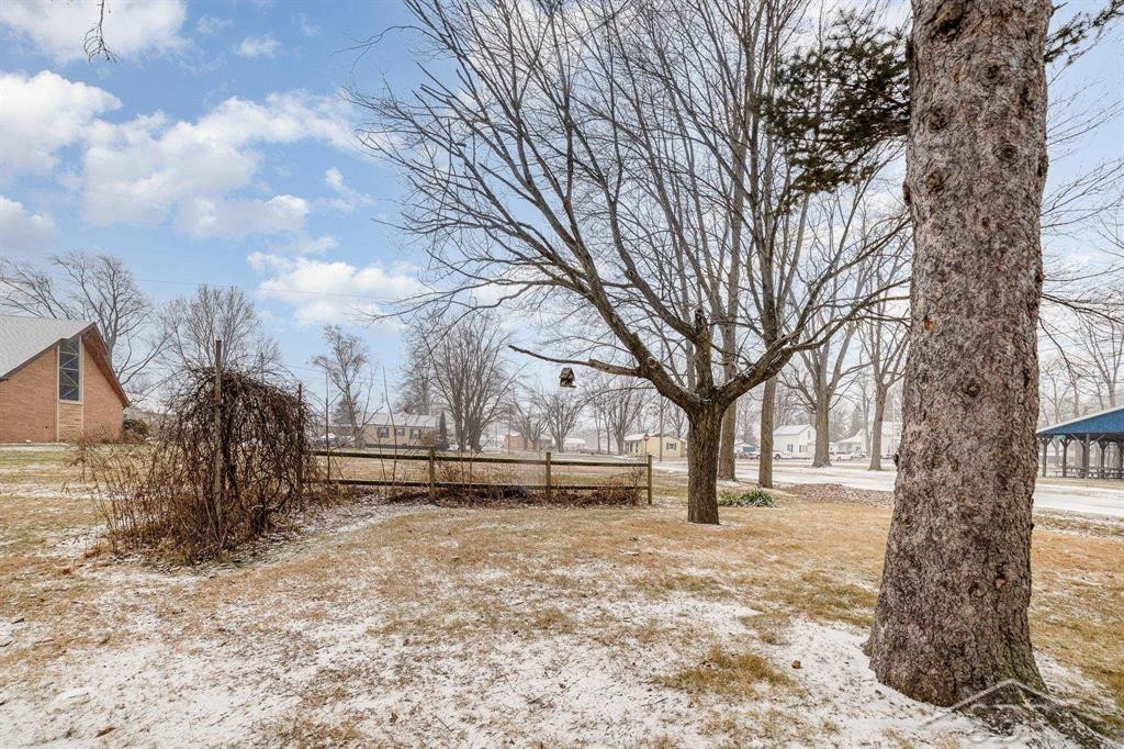 312 N 3rd Street, Coleman, MI 48618 — Photo 26