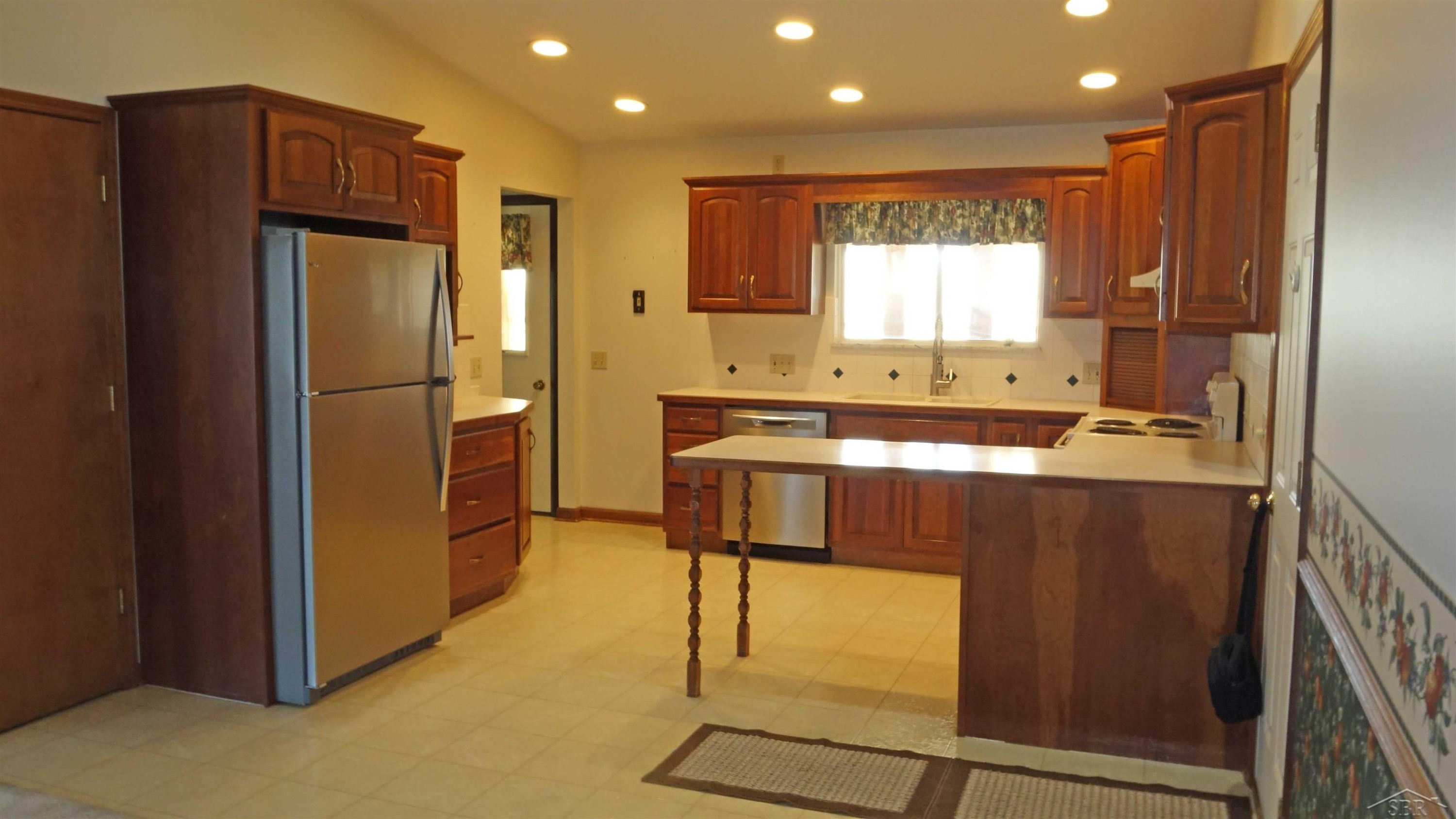 810 Sunflower Drive, Chesaning, MI 48616 — Photo 10