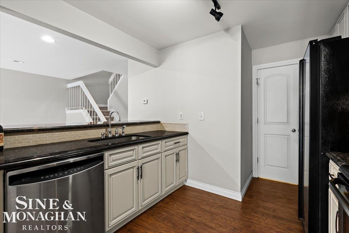 1503 S Hill Boulevard, Bloomfield Hills, MI 48304 — Photo 13