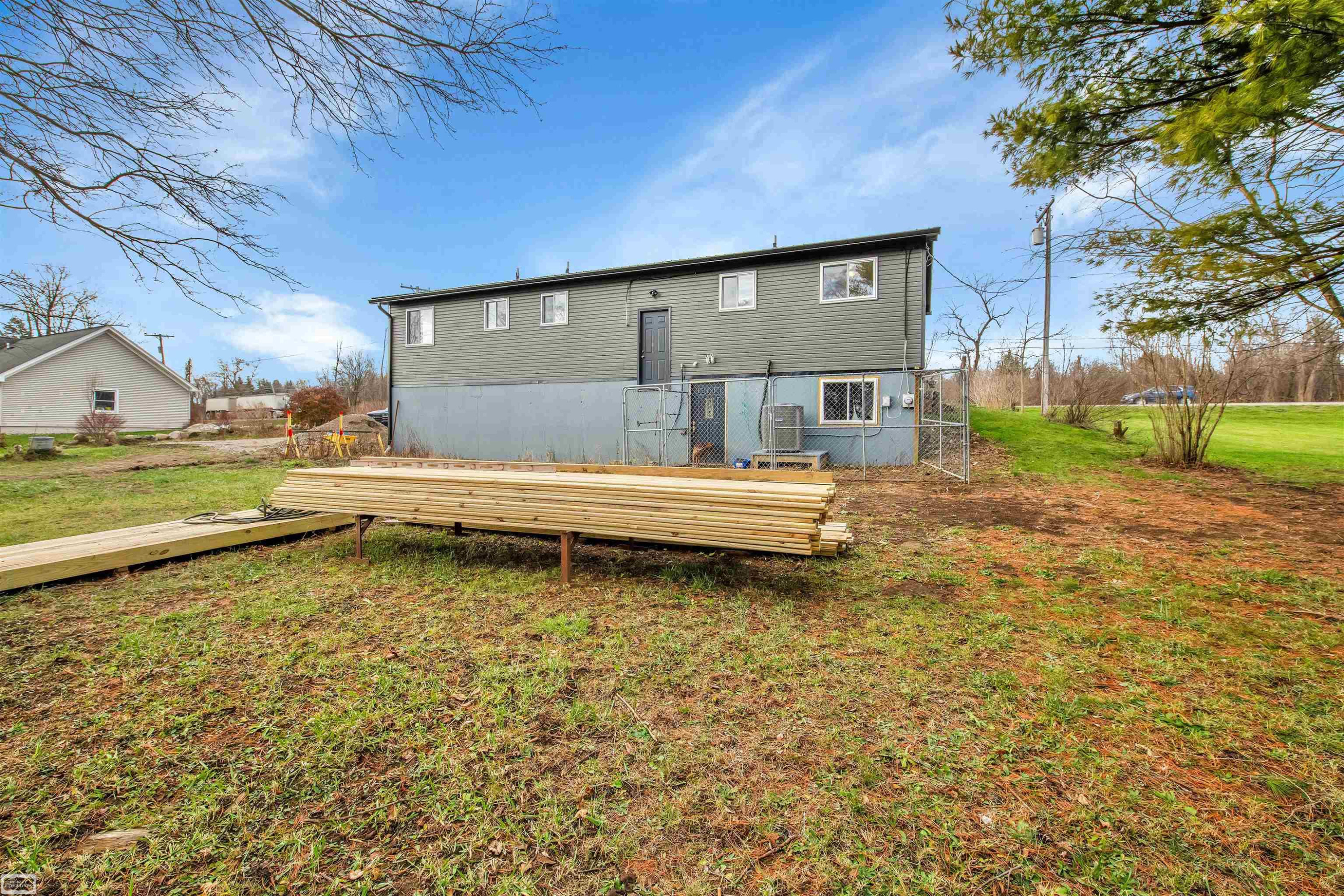 704 N Van Dyke Road, Imlay City, MI 48444 — Photo 26