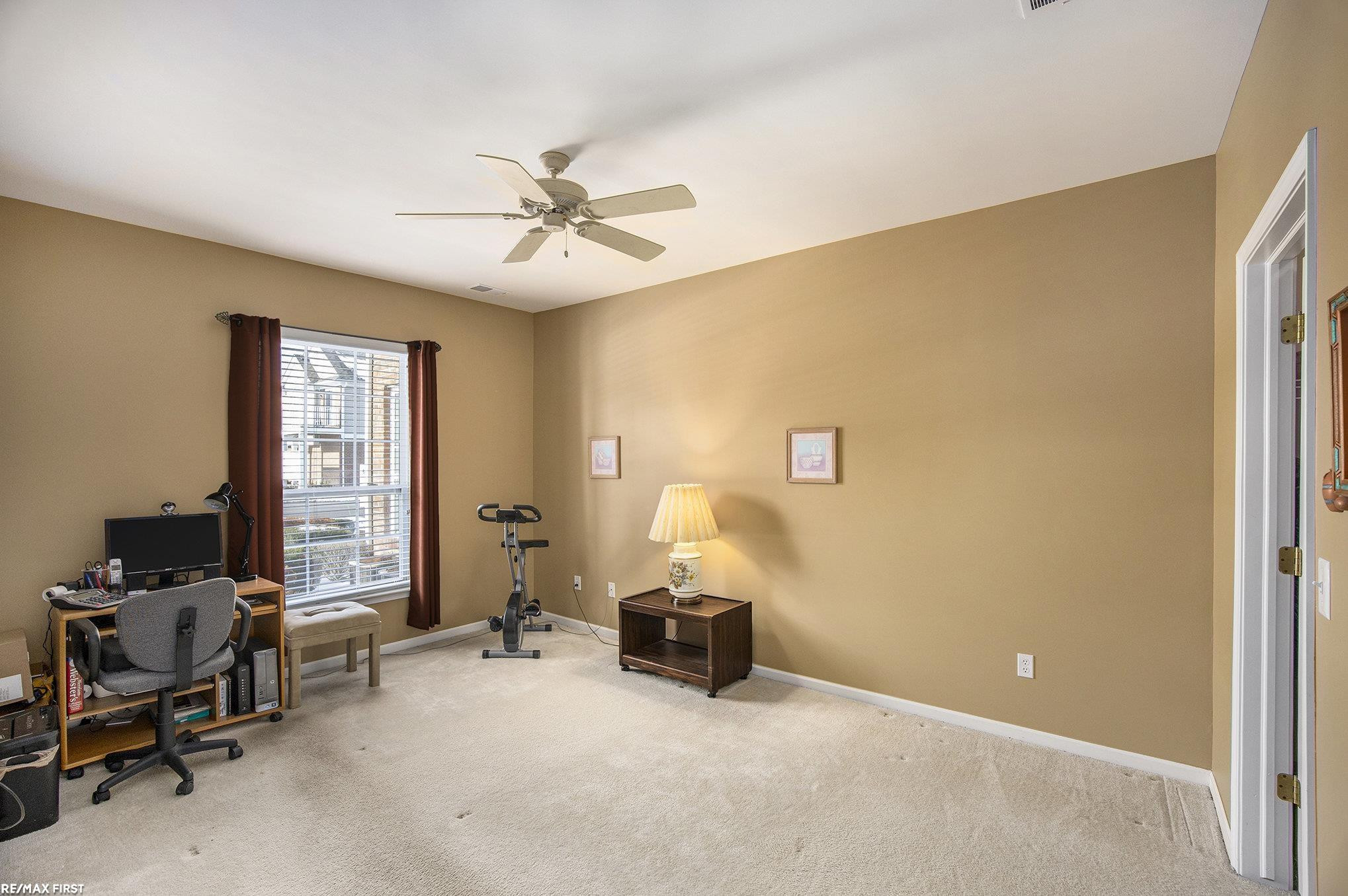 45622 Warwick Drive, Macomb, MI 48044 — Photo 12