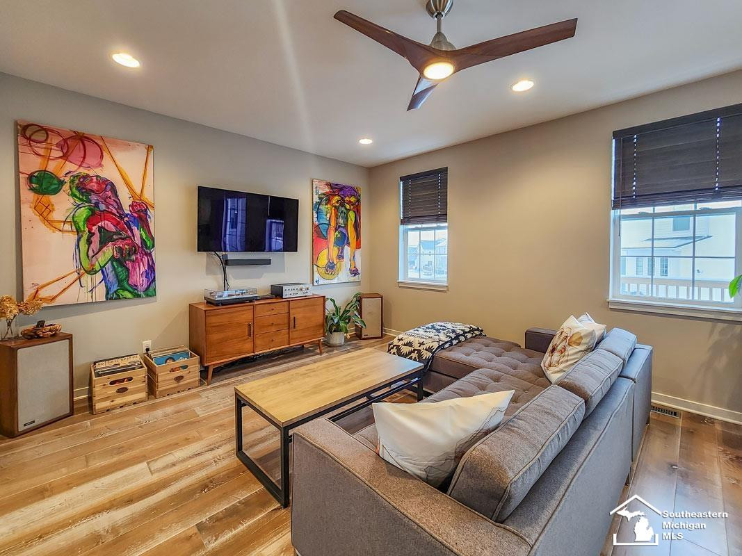 6382 S Trailwoods Drive, Ann Arbor, MI 48103 — Photo 13