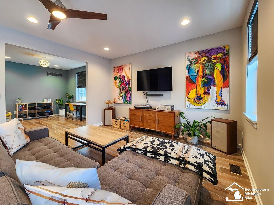 6382 S Trailwoods Drive, Ann Arbor, MI 48103 — Photo 14