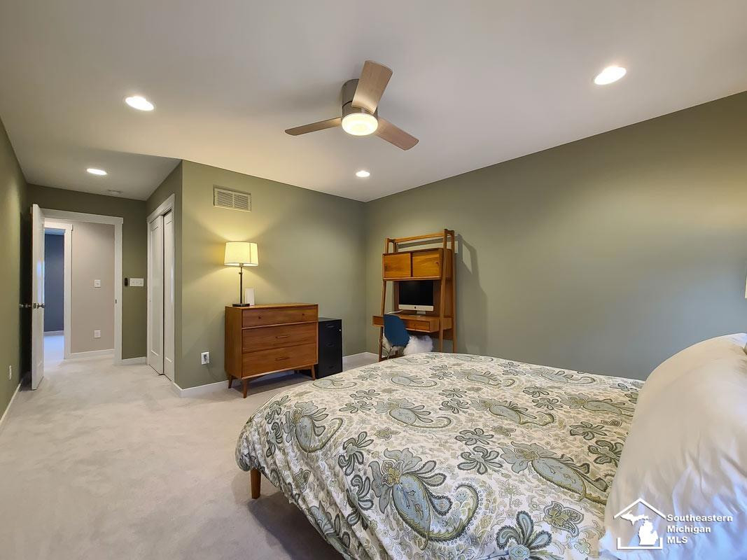 6382 S Trailwoods Drive, Ann Arbor, MI 48103 — Photo 32