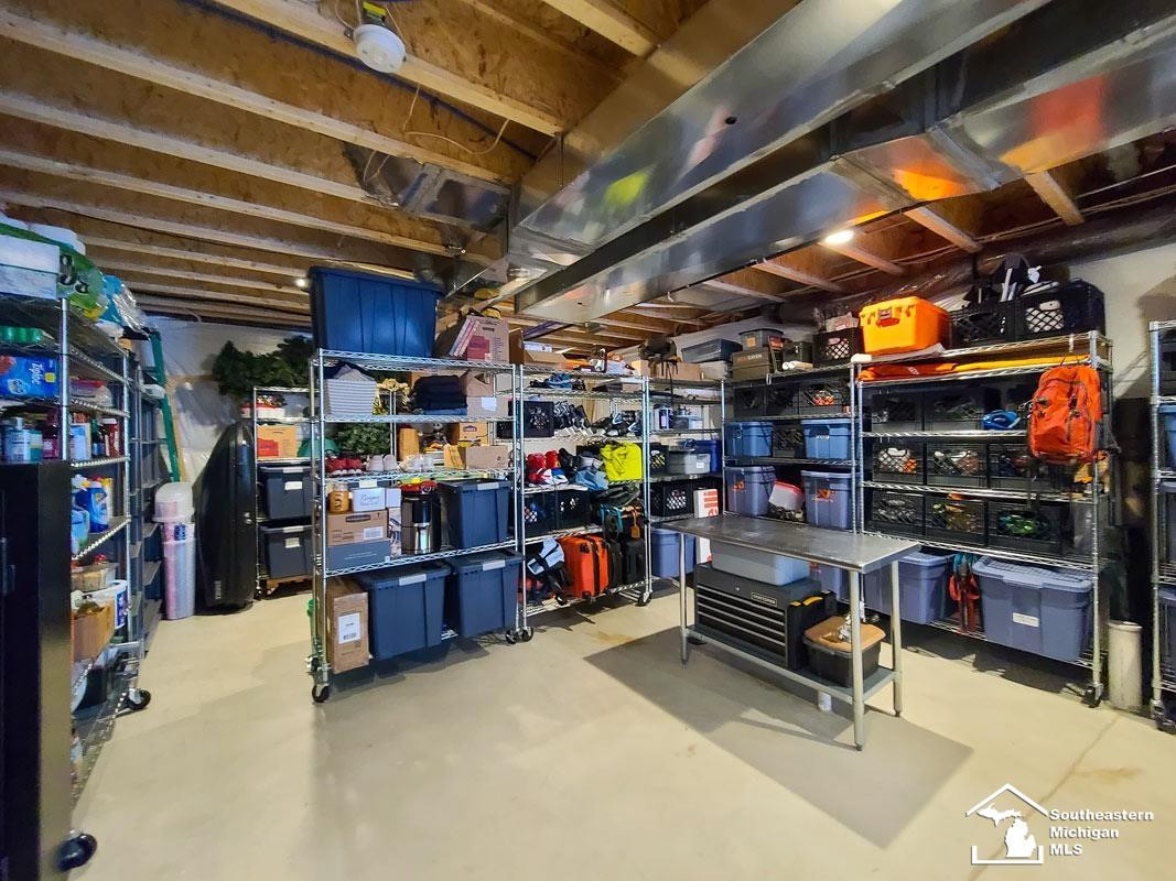 6382 S Trailwoods Drive, Ann Arbor, MI 48103 — Photo 36