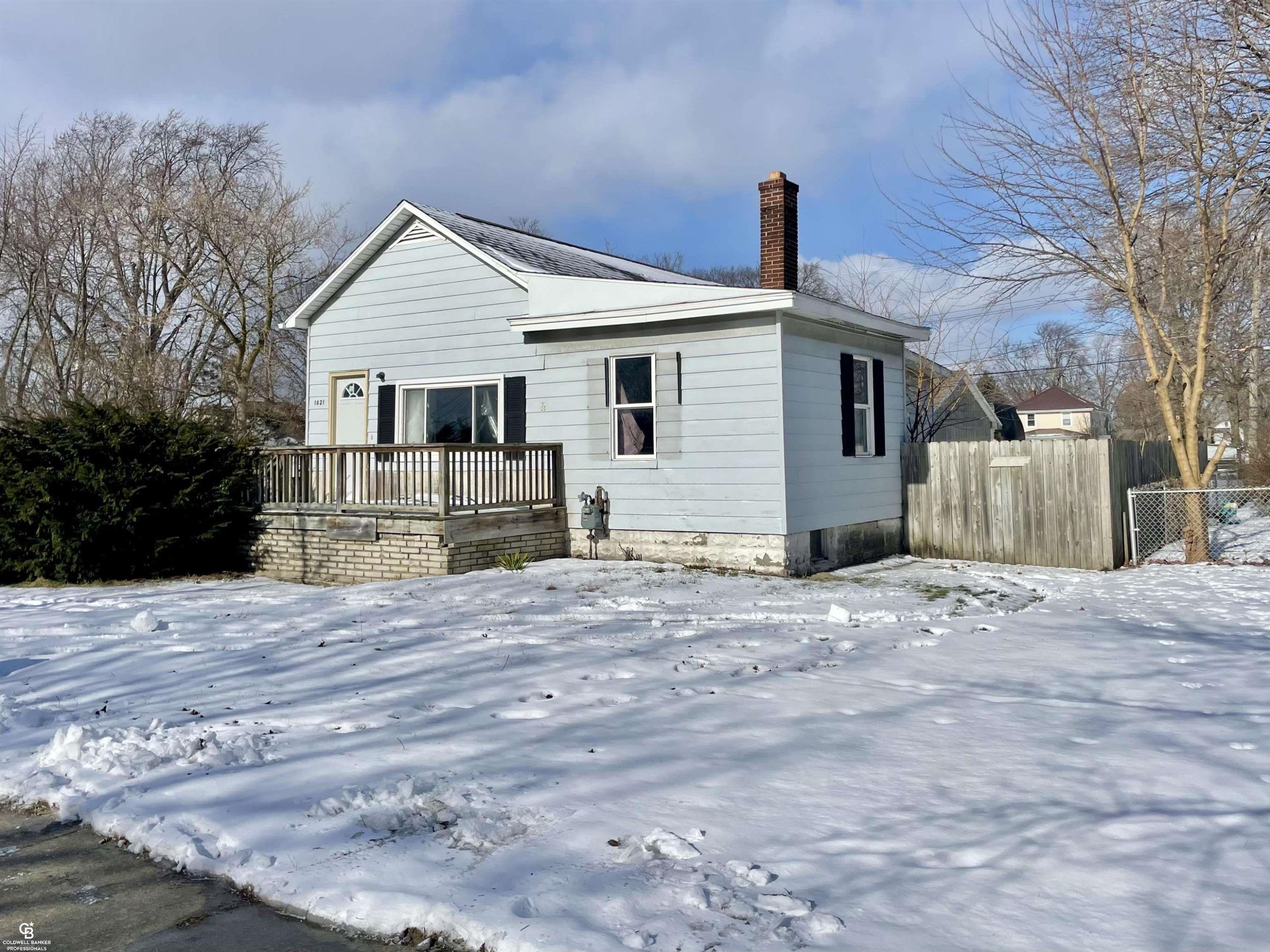 1821 Pine Street, Port Huron, MI 48060 — front exterior