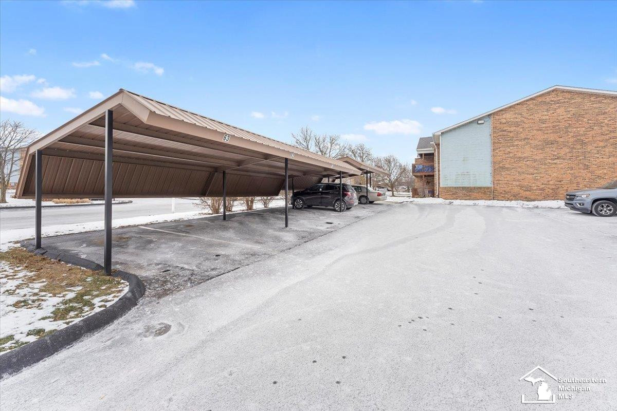 1505 Harbour Court, #61, Trenton, MI 48183 — Photo 22