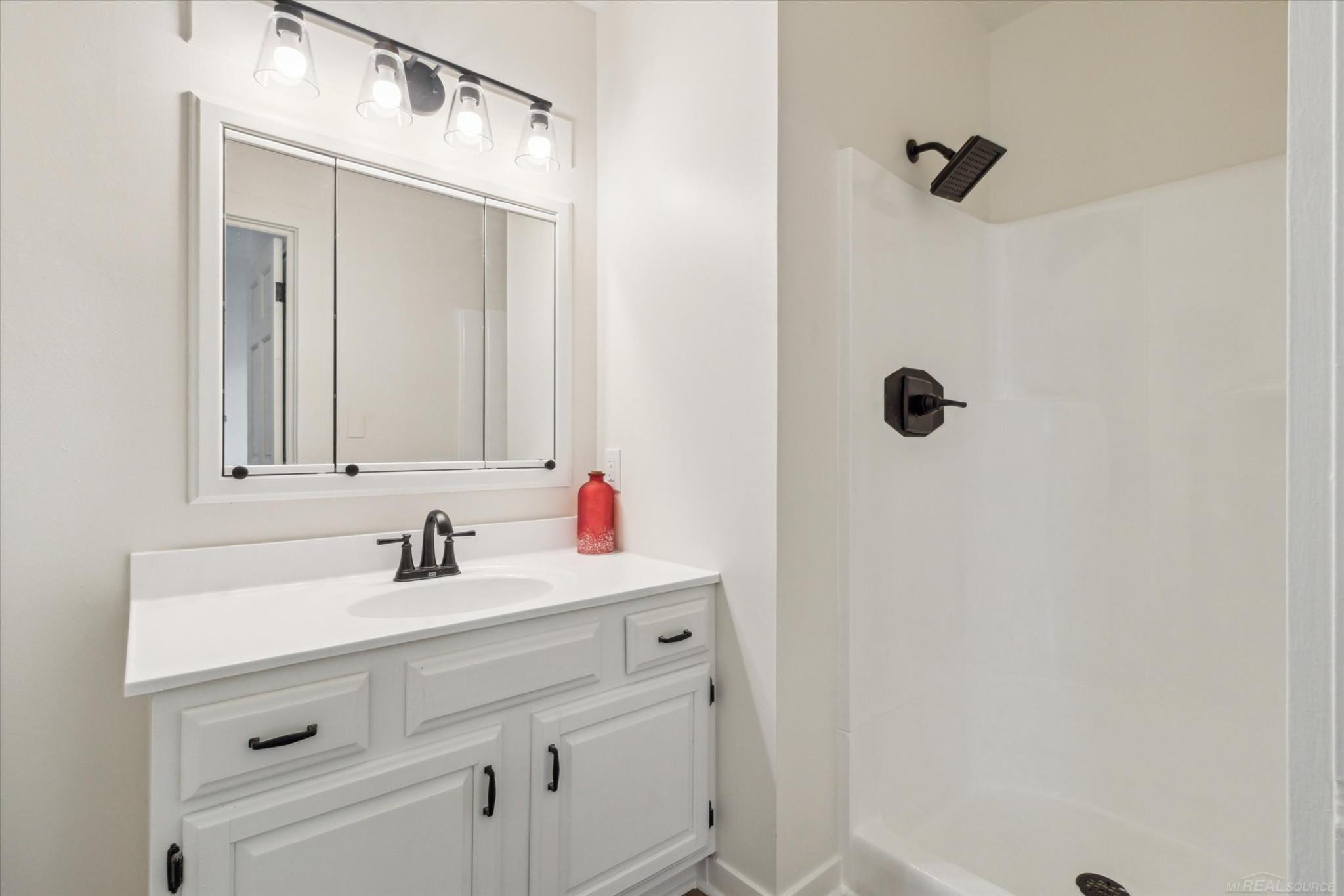 115 S Concord Street, Concord, MI 49237 — Photo 19