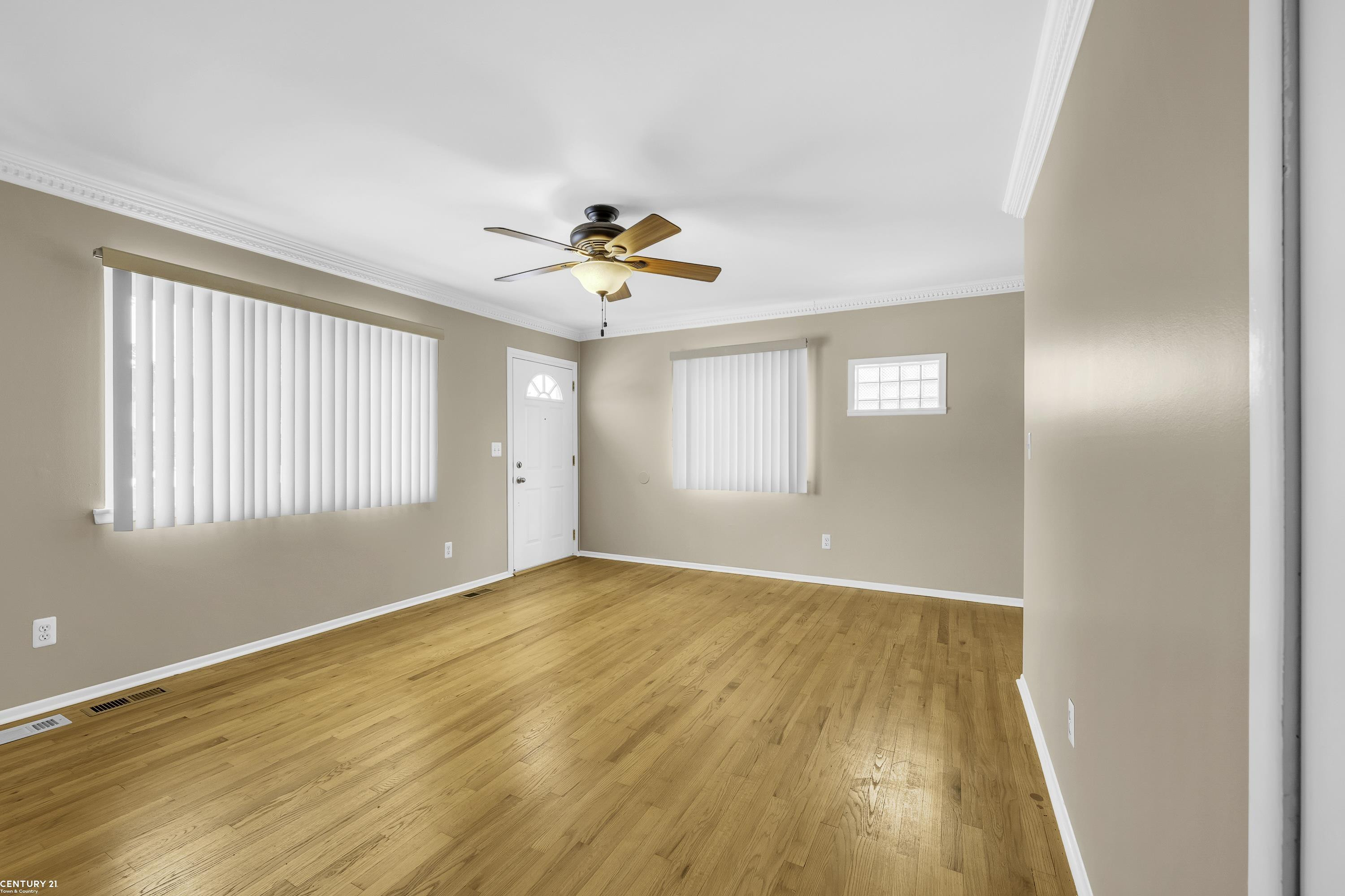 8401 18 Mile Road, 225, Sterling Heights, MI 48313 — Photo 12