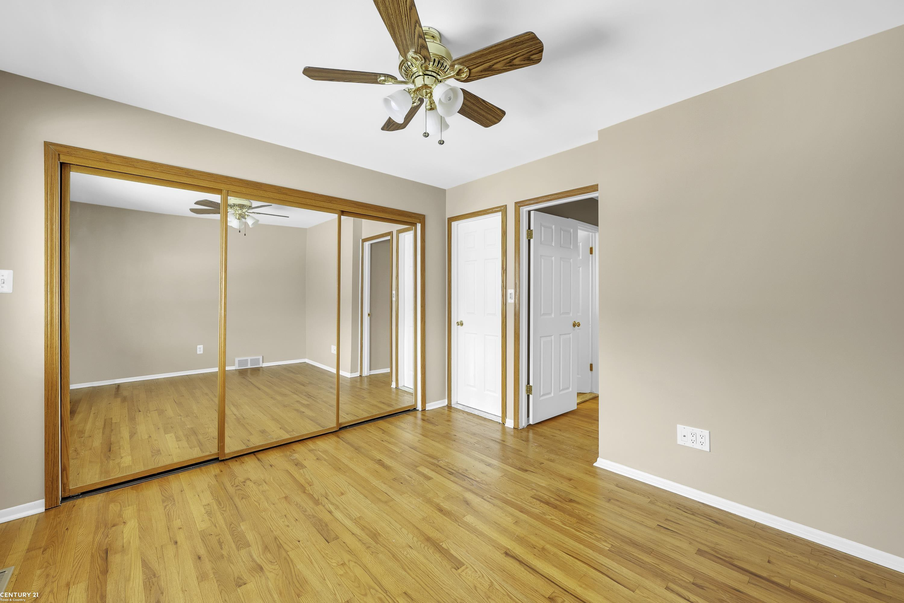 8401 18 Mile Road, 225, Sterling Heights, MI 48313 — Photo 16