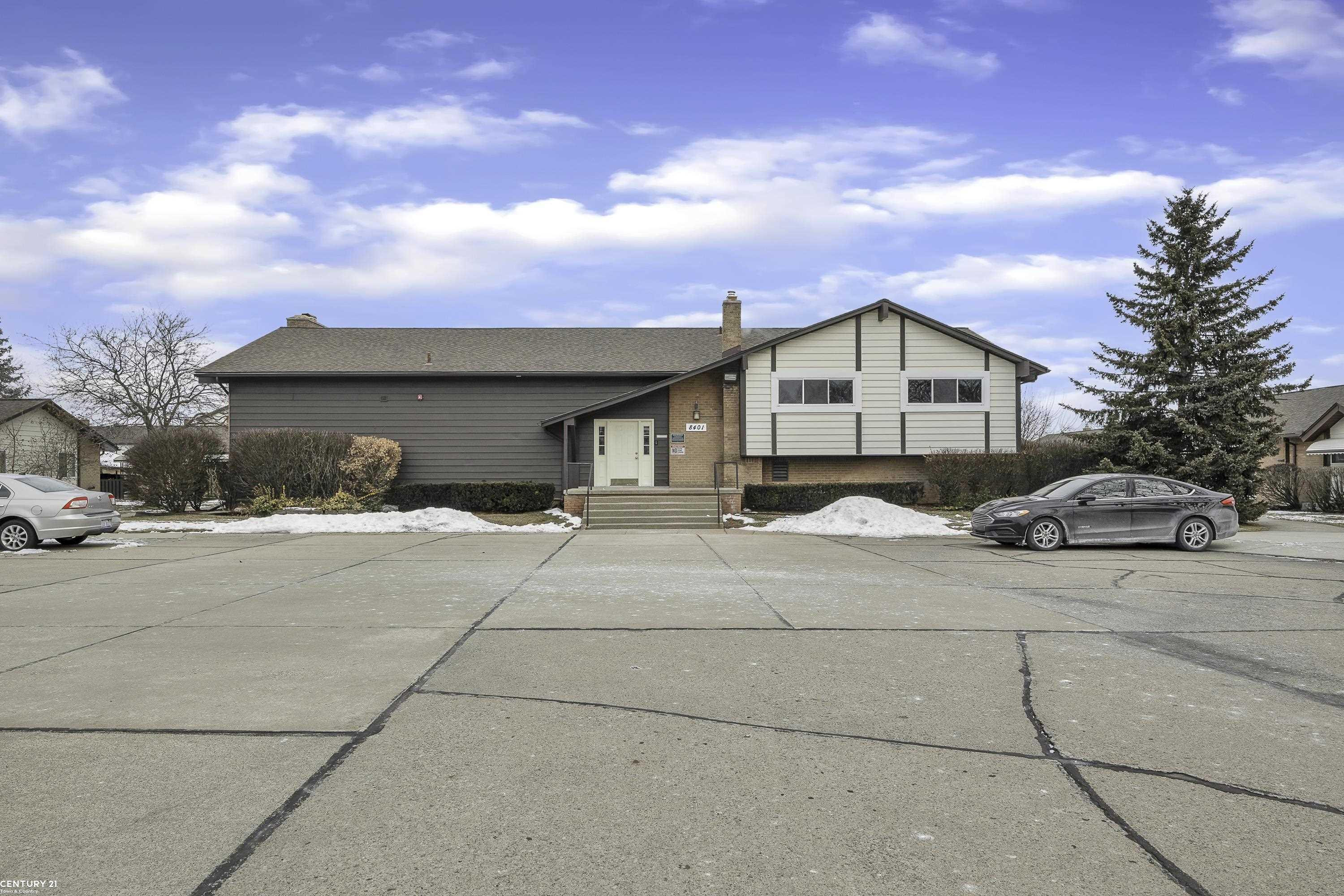 8401 18 Mile Road, 225, Sterling Heights, MI 48313 — Photo 24