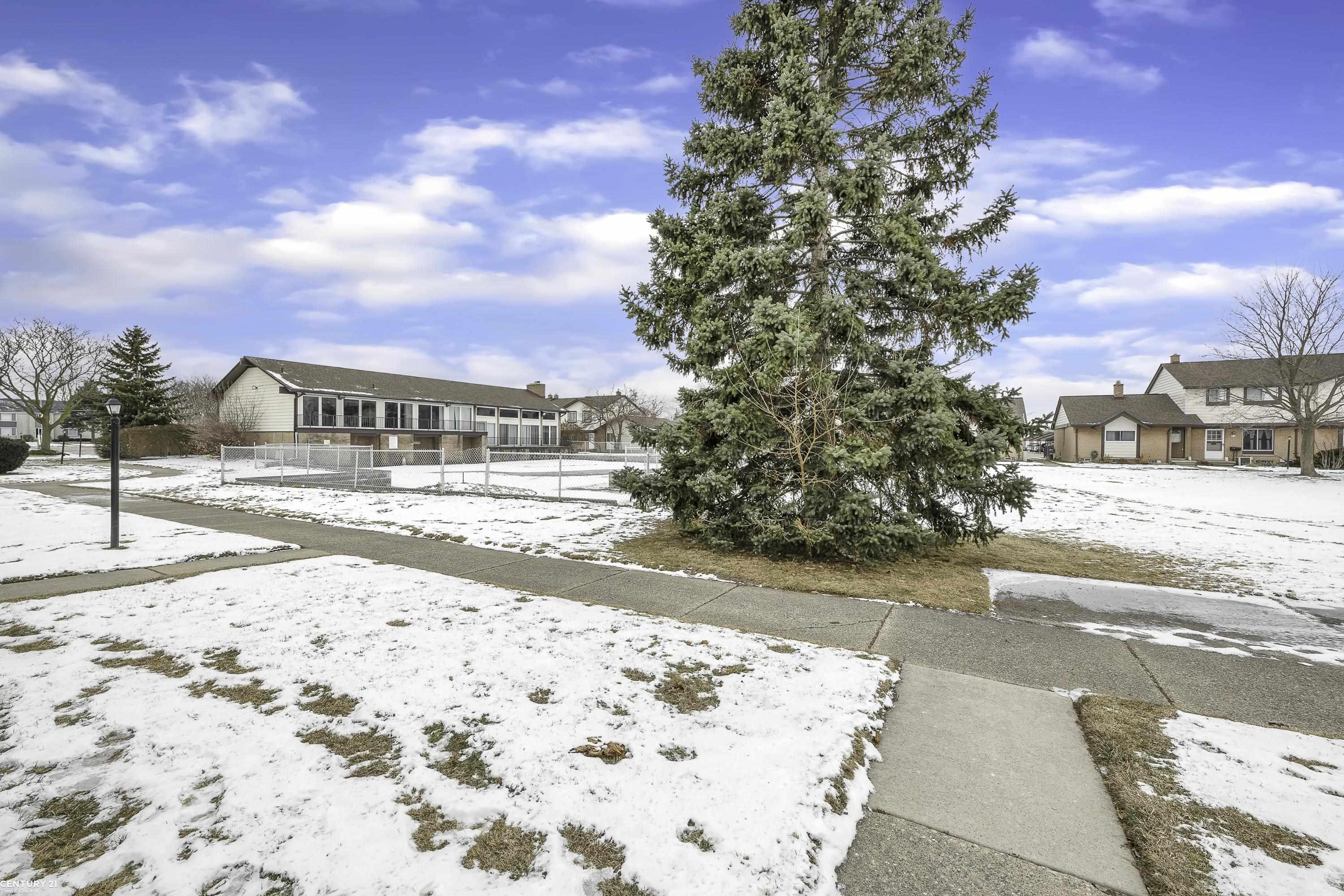 8401 18 Mile Road, 225, Sterling Heights, MI 48313 — Photo 30