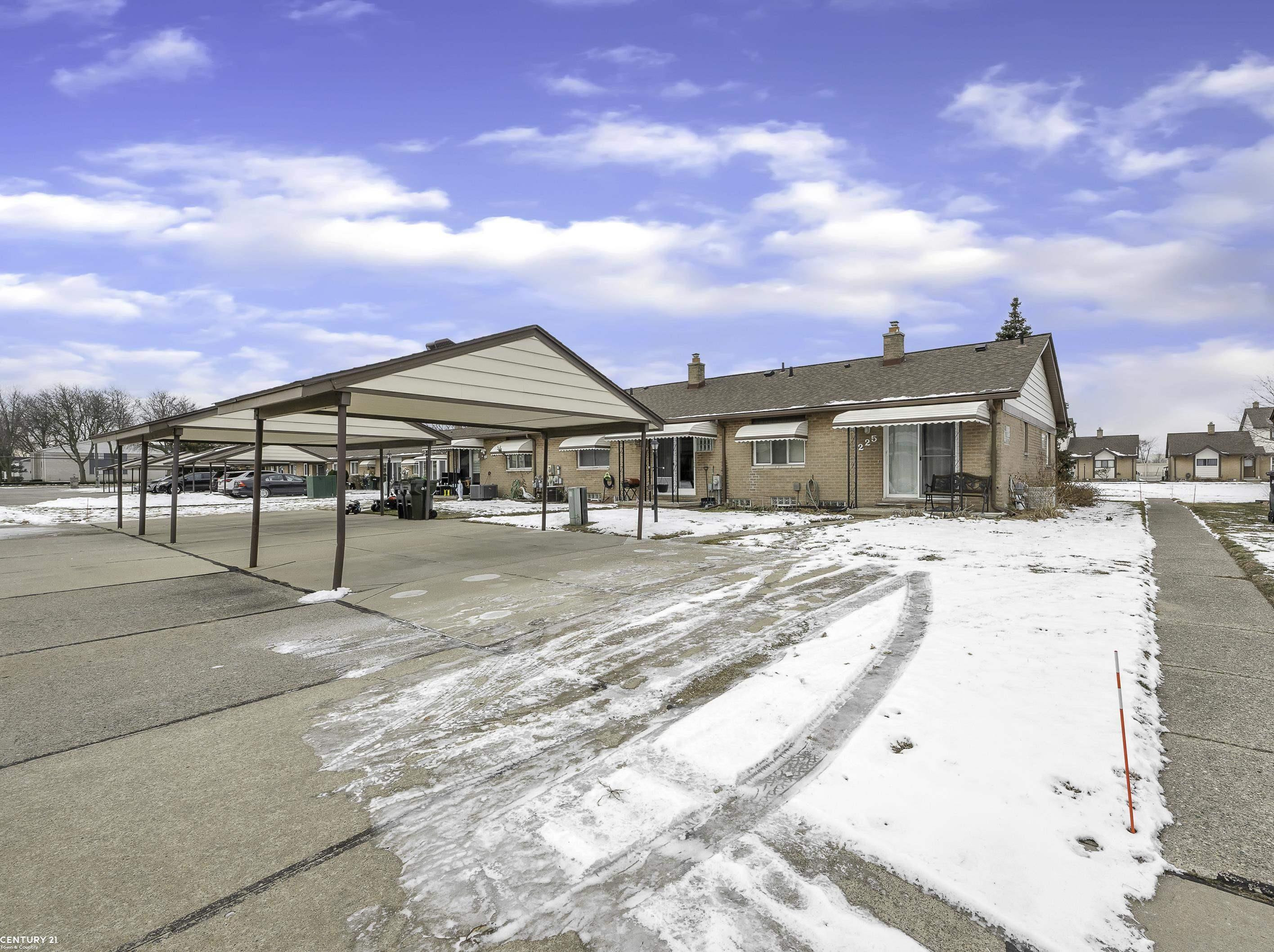 8401 18 Mile Road, 225, Sterling Heights, MI 48313 — Photo 31