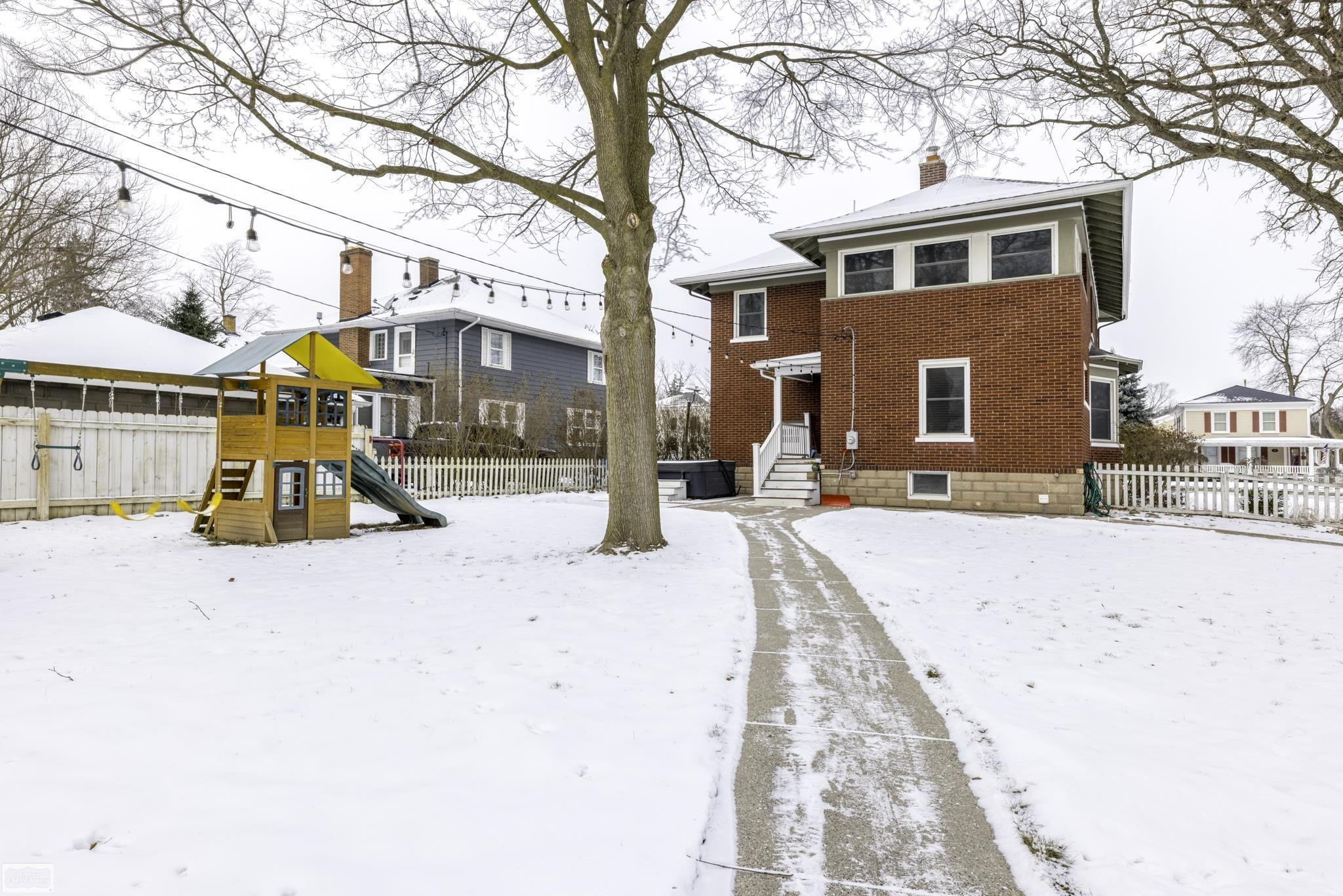 177 W Saint Clair Street, MI 48065 — Photo 34