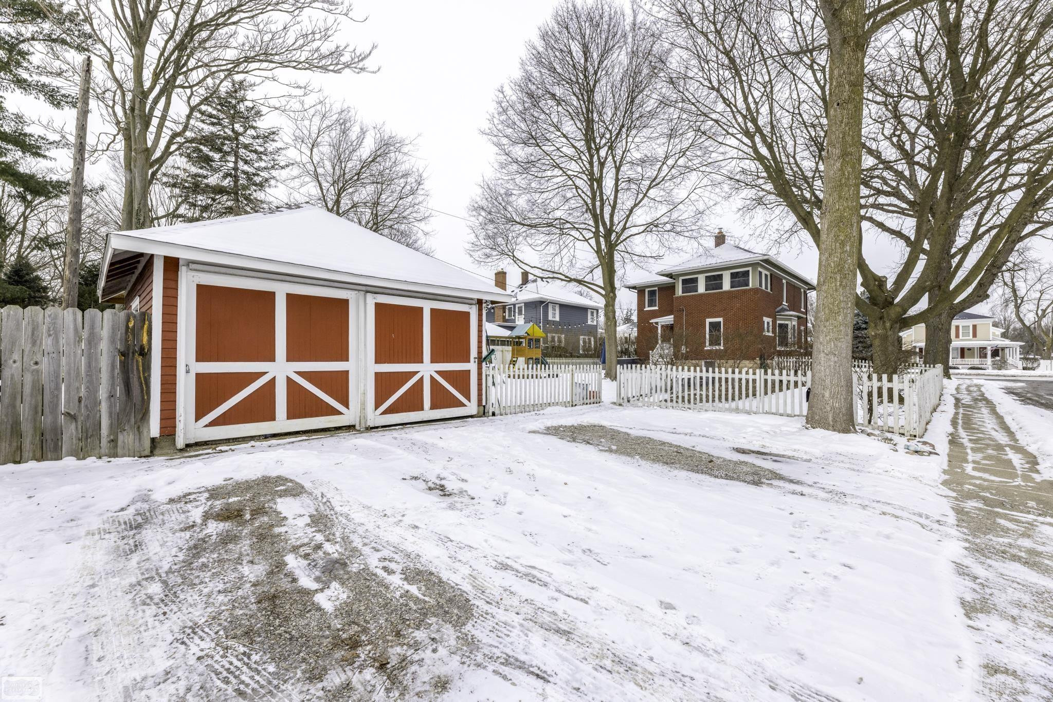 177 W Saint Clair Street, MI 48065 — Photo 37