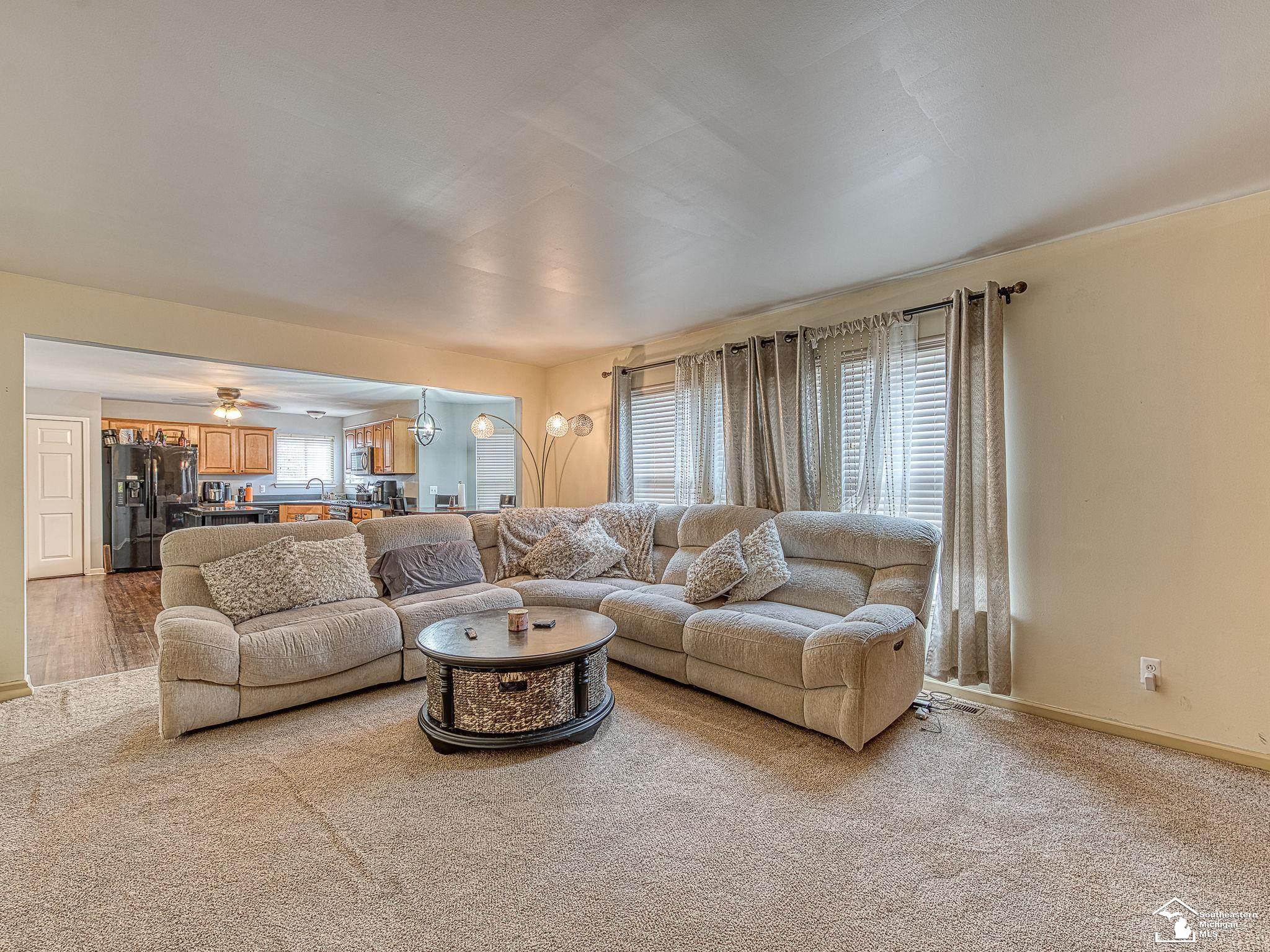 8703 Barrington, Ypsilanti, MI 48198 — Photo 4