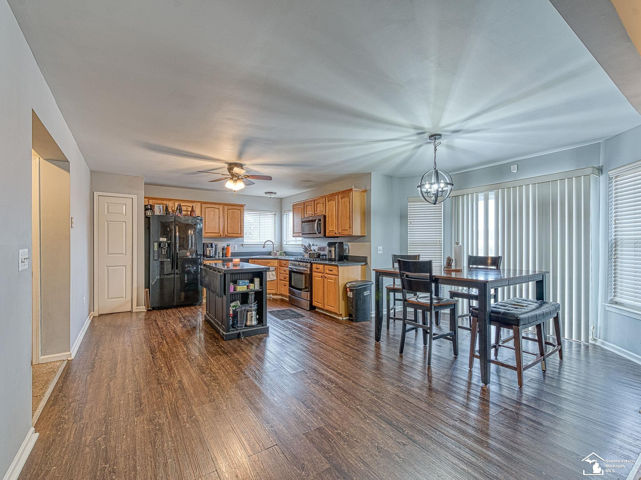 8703 Barrington, Ypsilanti, MI 48198 — Photo 5