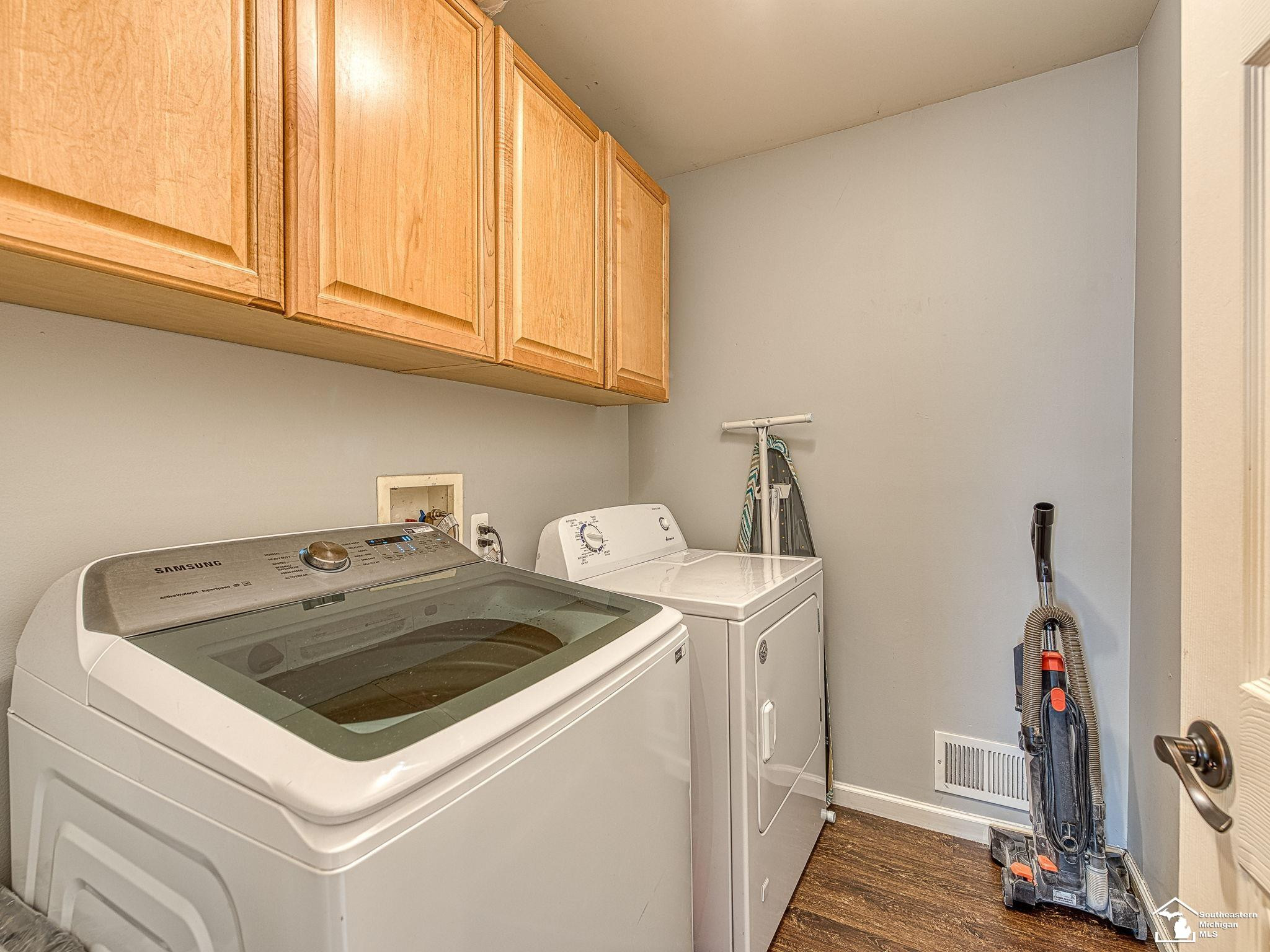 8703 Barrington, Ypsilanti, MI 48198 — Photo 12