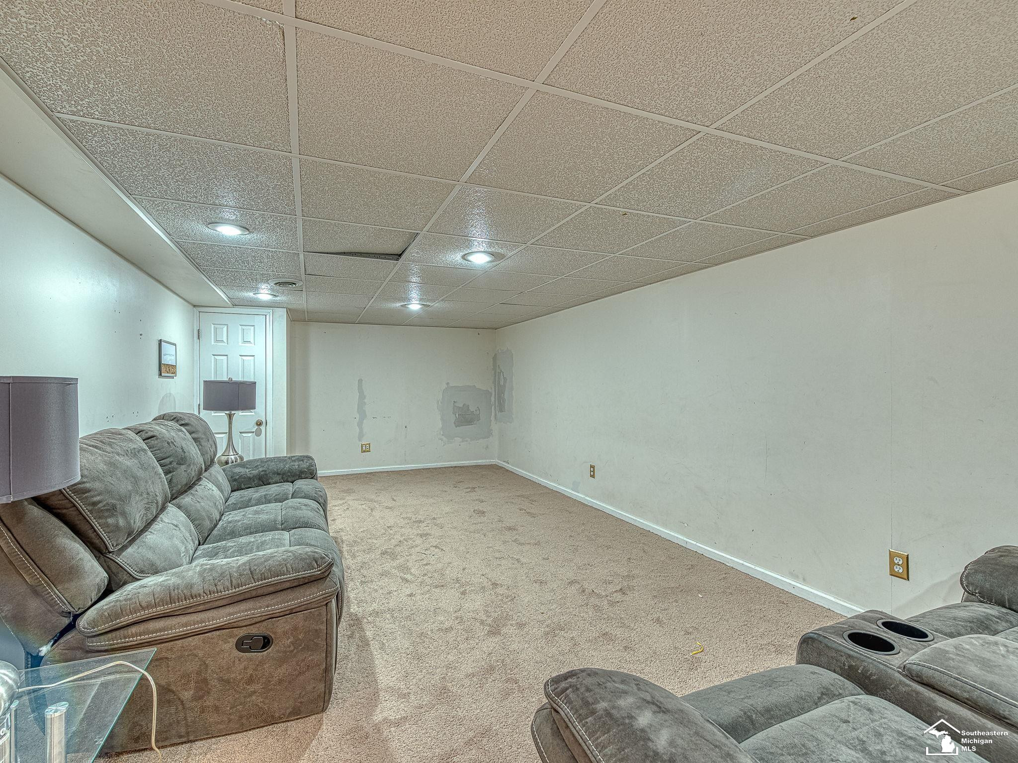 8703 Barrington, Ypsilanti, MI 48198 — Photo 26