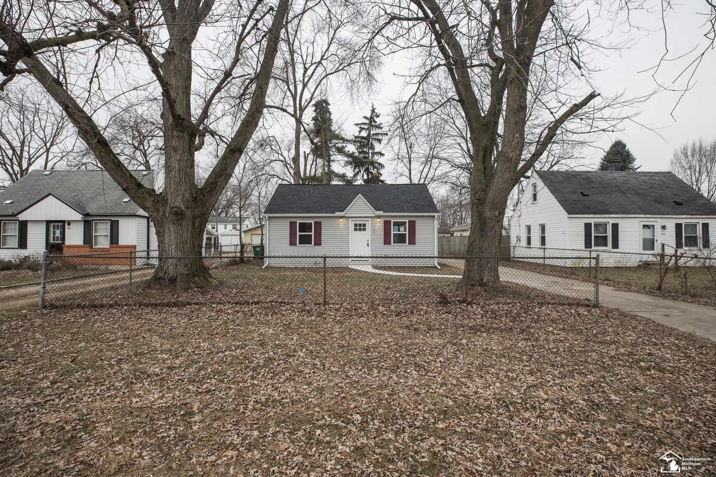 229 Outer Lane, Ypsilanti, MI 48198 — Photo 2