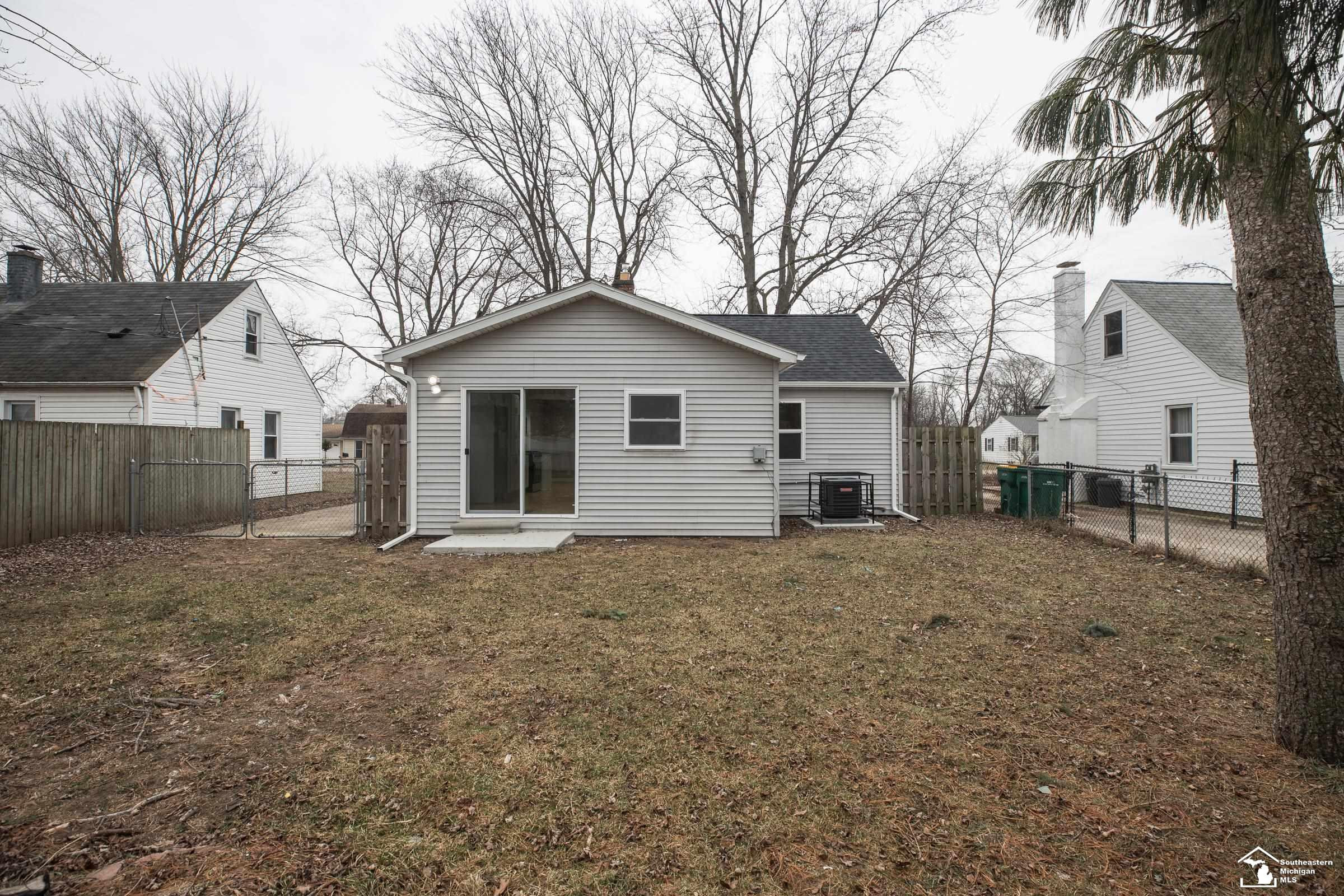 229 Outer Lane, Ypsilanti, MI 48198 — Photo 4