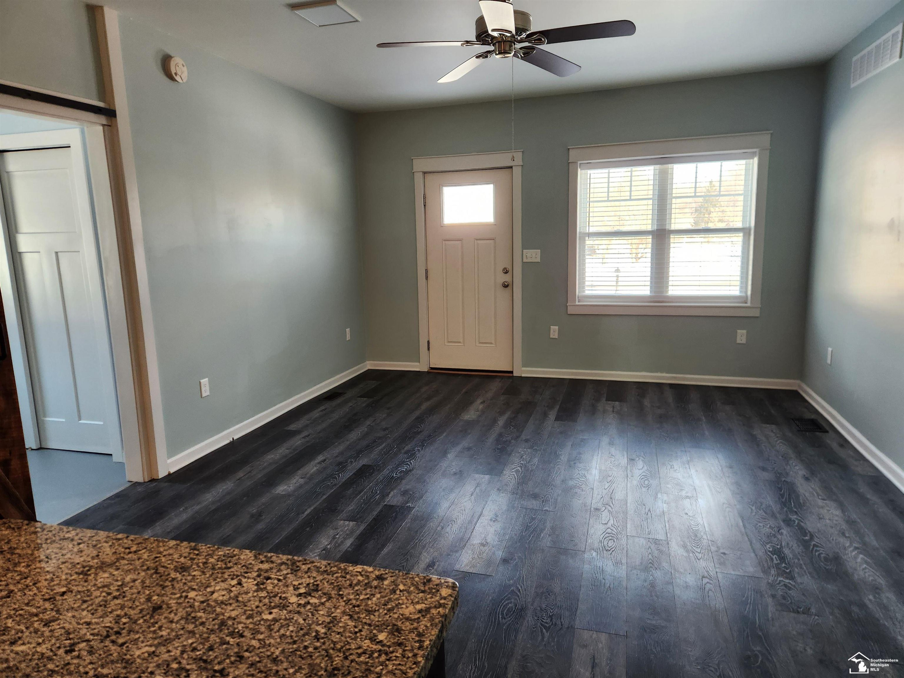 1705 Monroe, Carleton, MI 48117 — Photo 6