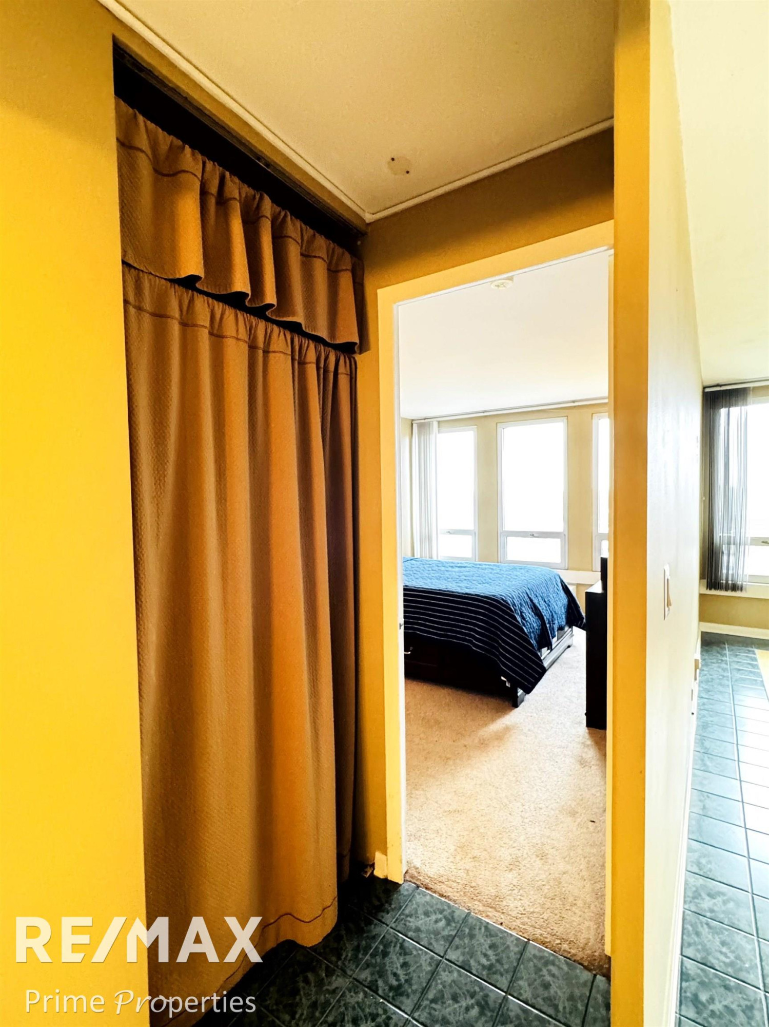 22700 Garrison Street, 704, Dearborn, MI 48124 — Photo 16