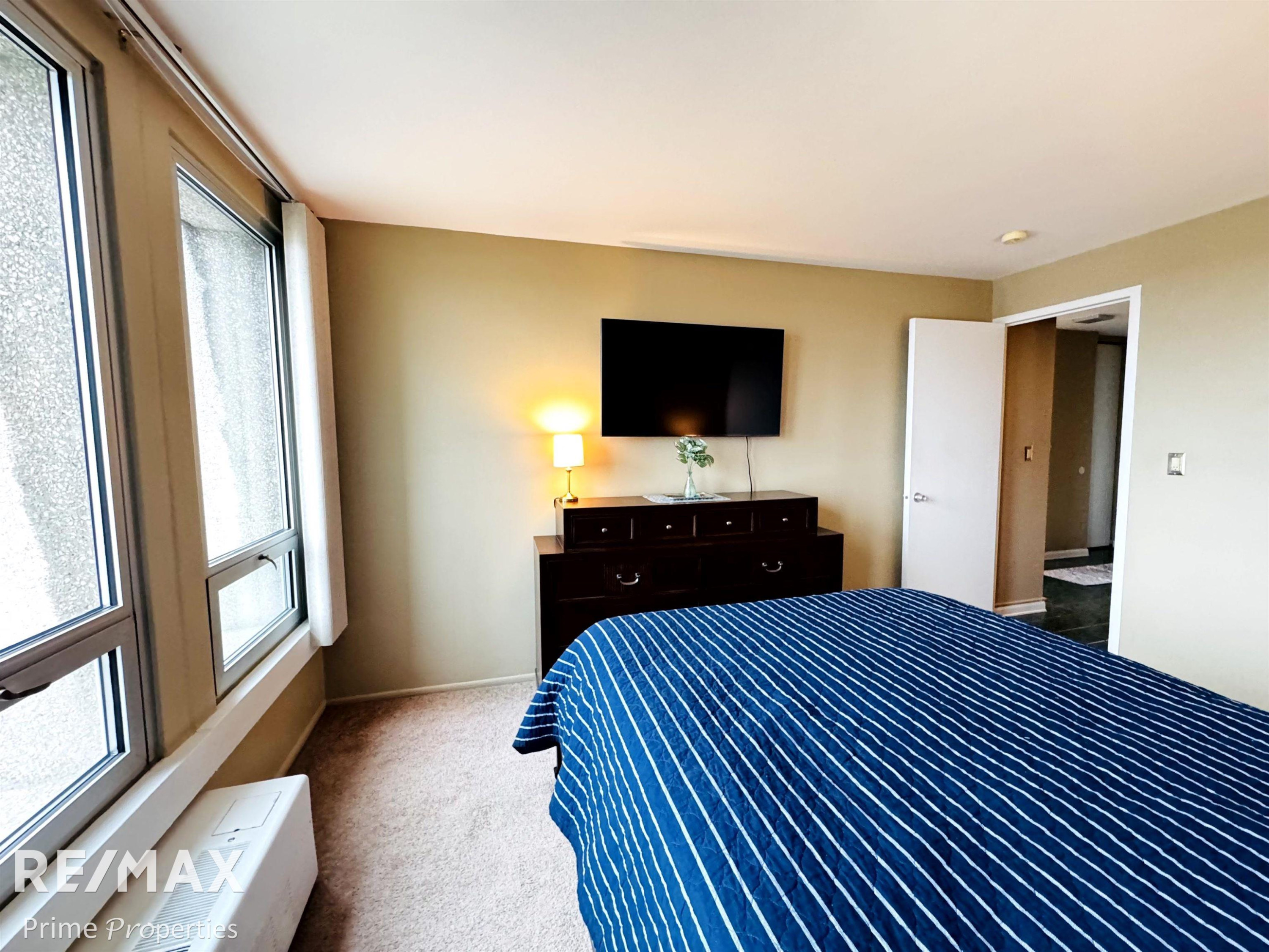 22700 Garrison Street, 704, Dearborn, MI 48124 — Photo 20