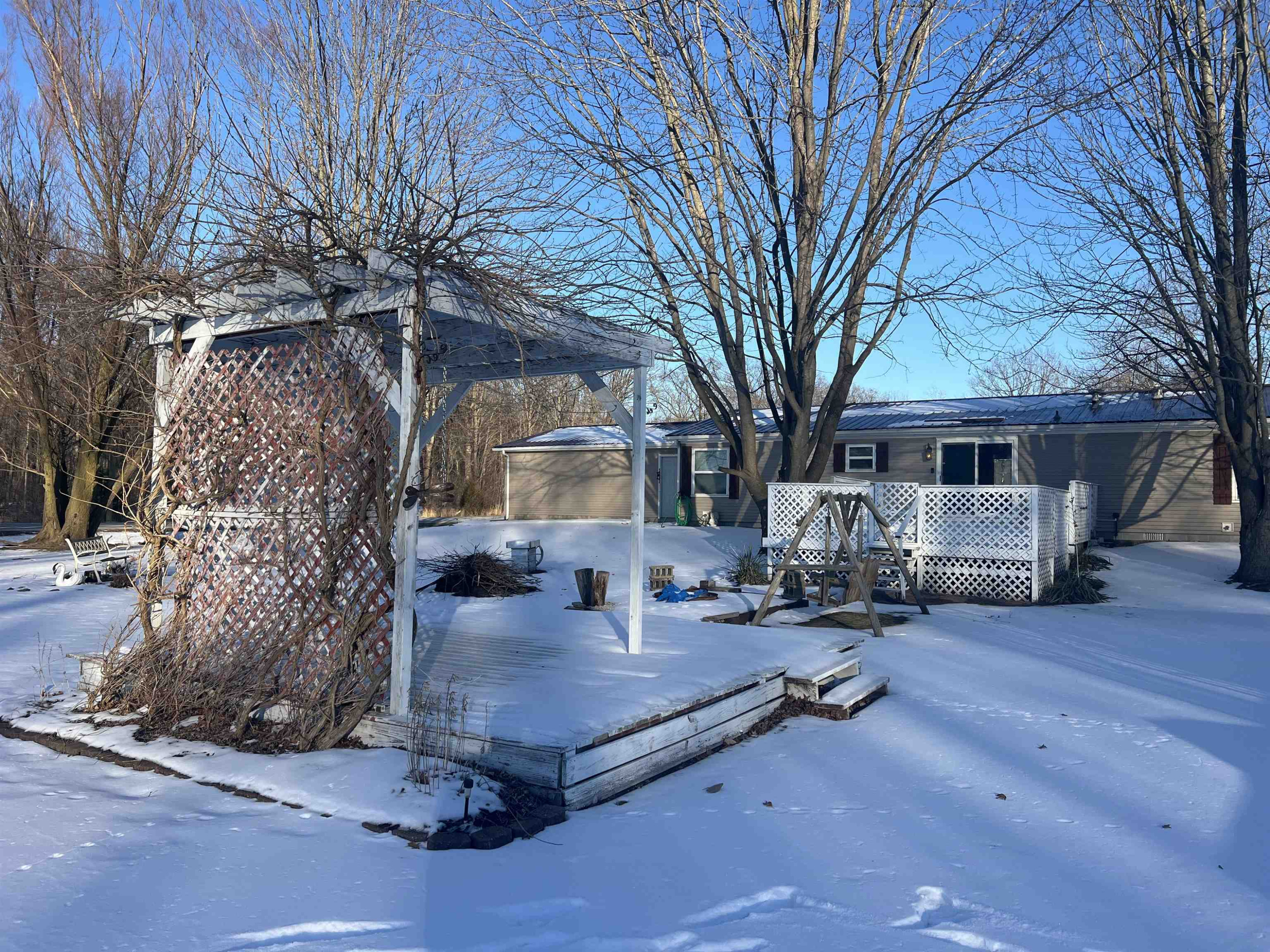 14018 Bishop Road, Chesaning, MI 48616 — Photo 30