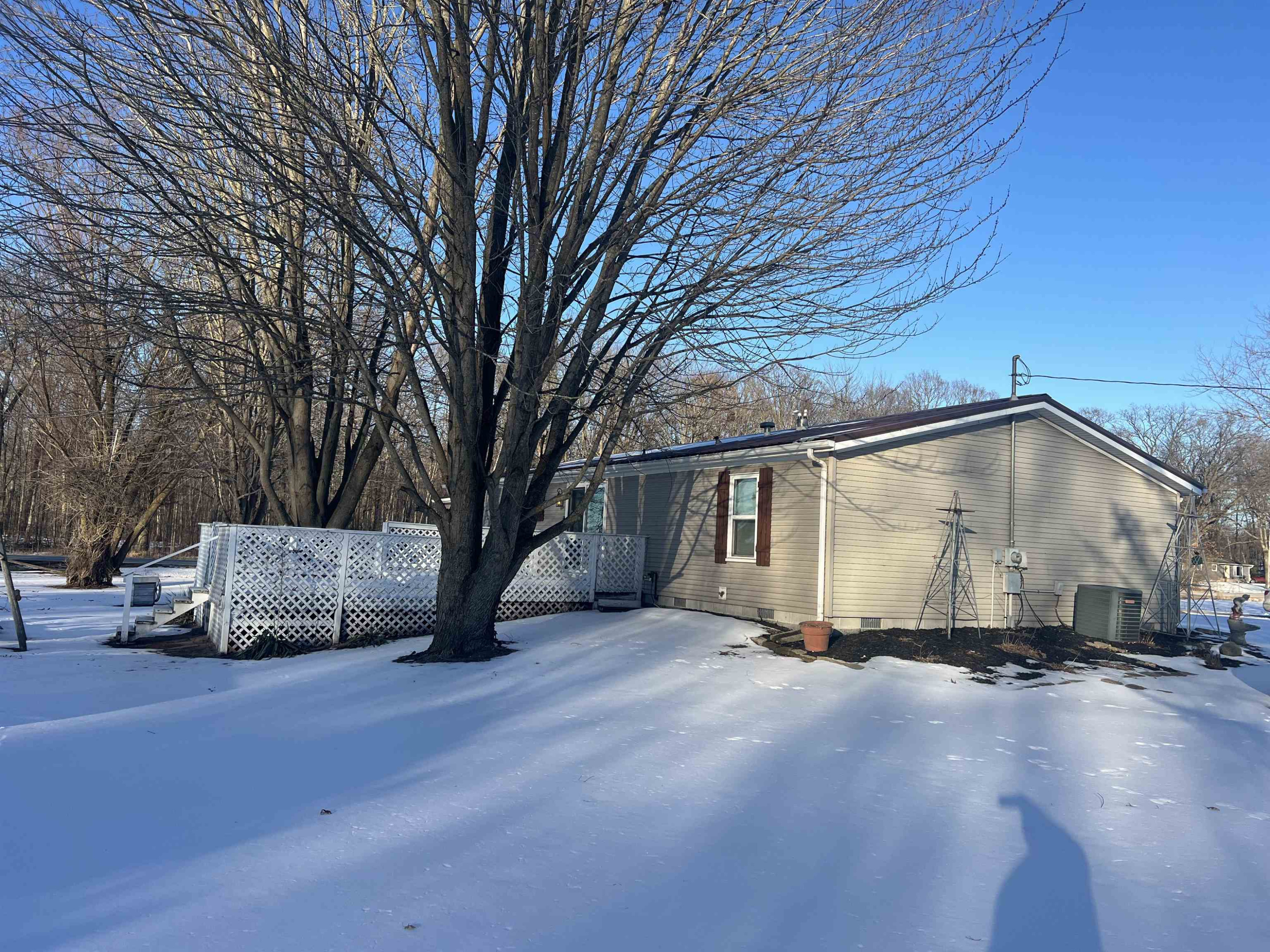 14018 Bishop Road, Chesaning, MI 48616 — Photo 32
