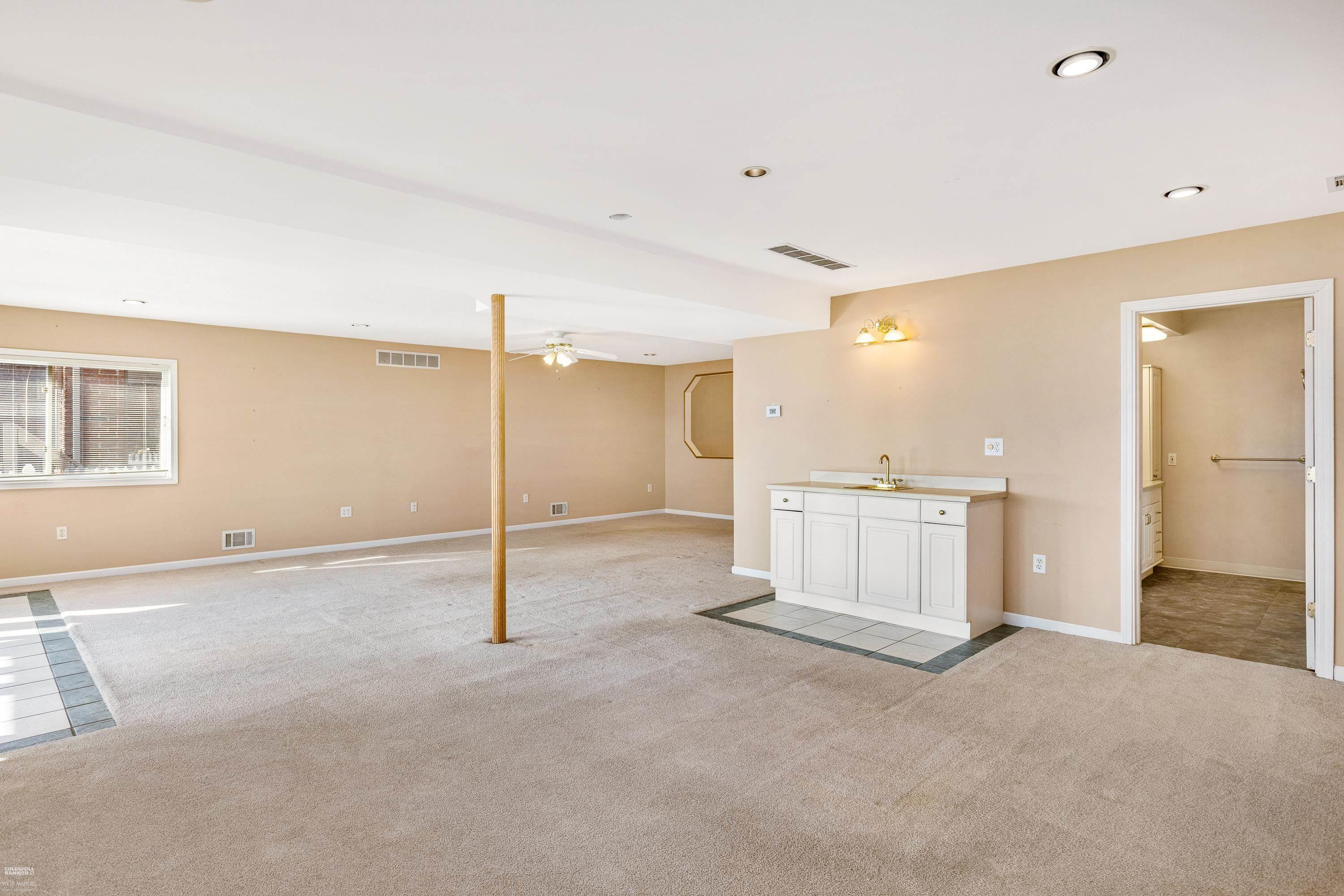 35610 Jeffers Court, MI — Photo 15