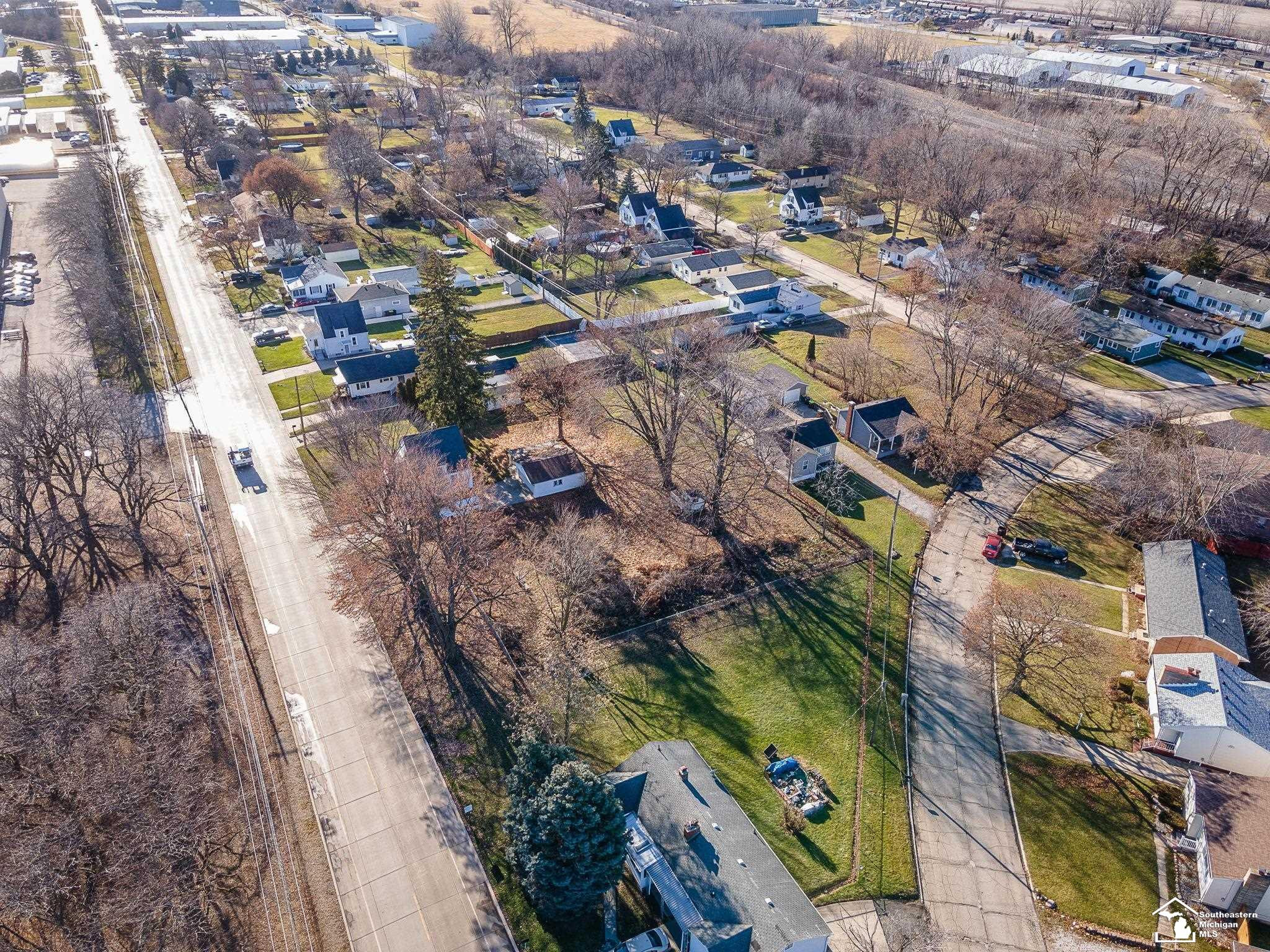 1041 Detroit Avenue, Monroe, MI 48162 — Photo 4