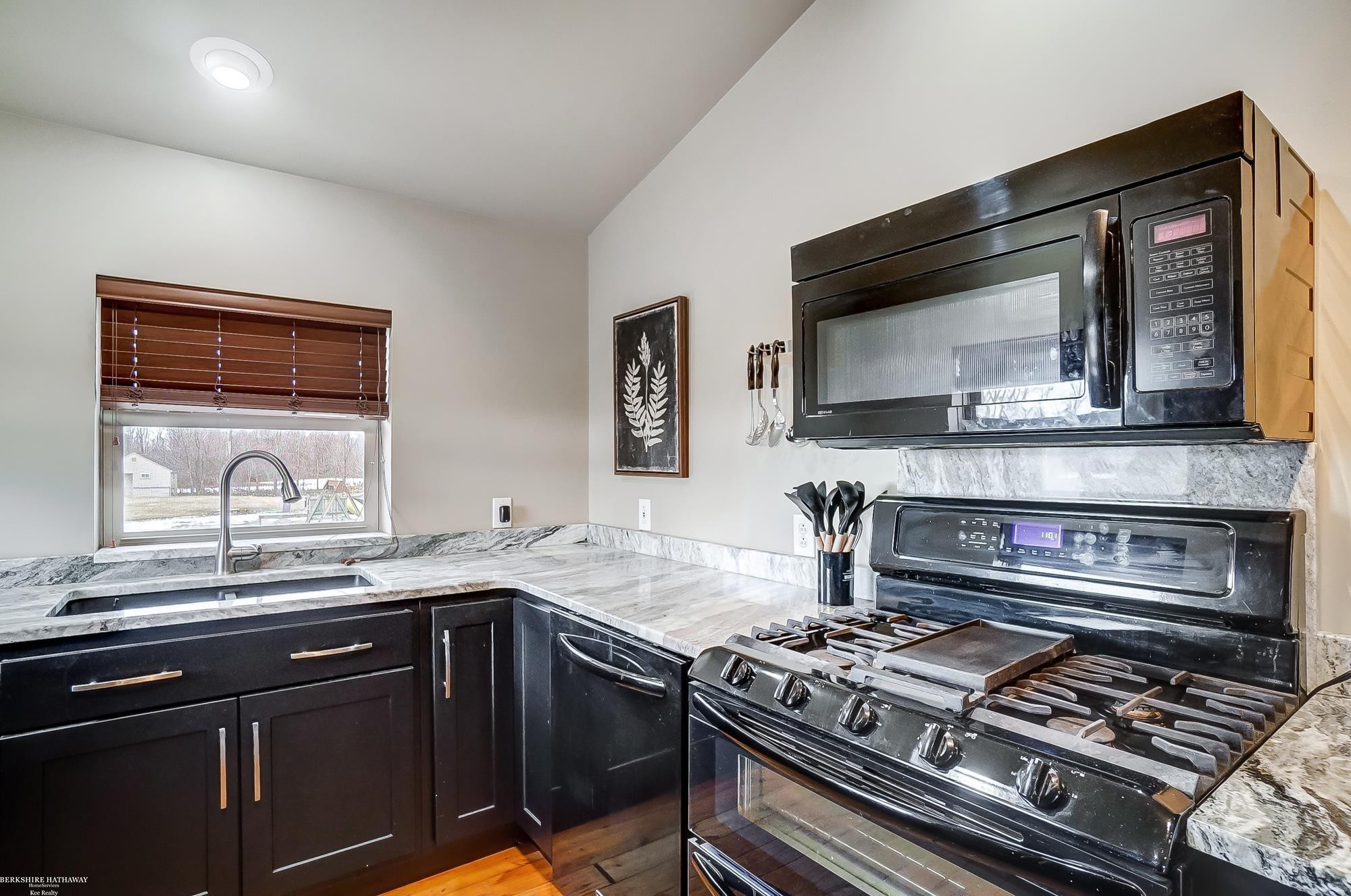 4466 Scofield Carleton Road, Carleton, MI 48117 — Photo 48