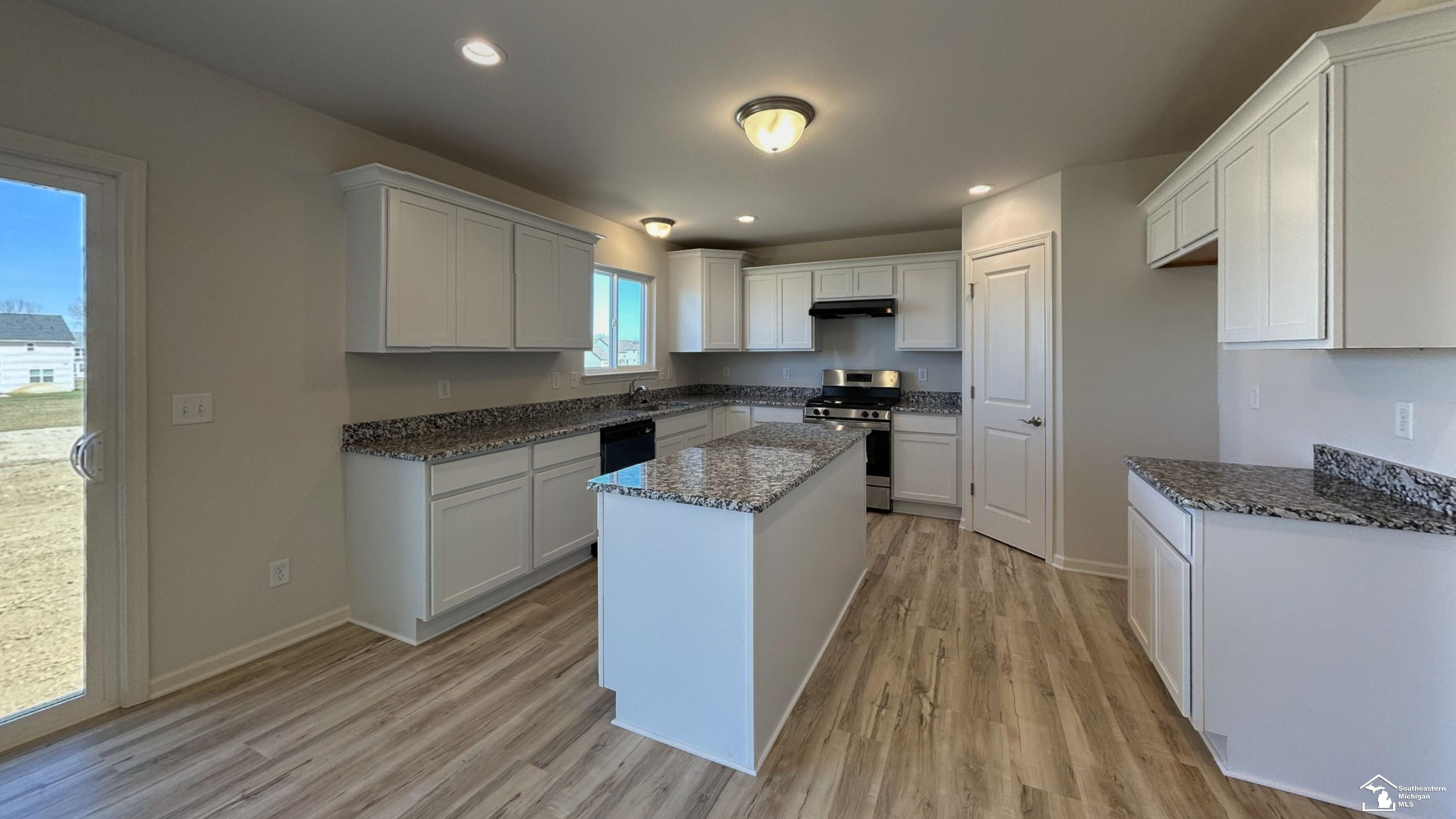 1176 Plum Grove Drive, Monroe, MI 48161 — Photo 4